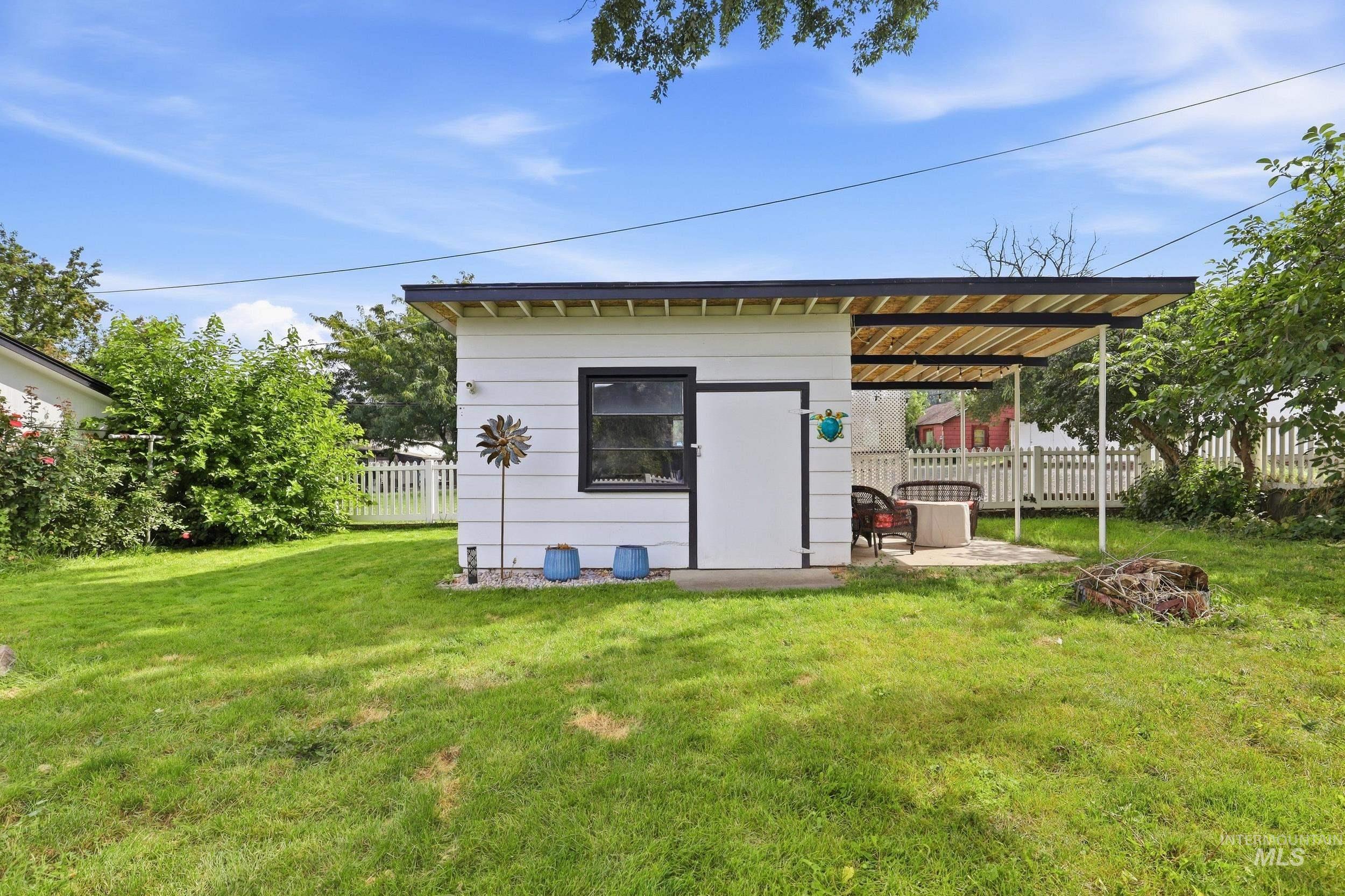 1803 14th St. Property Photo 4