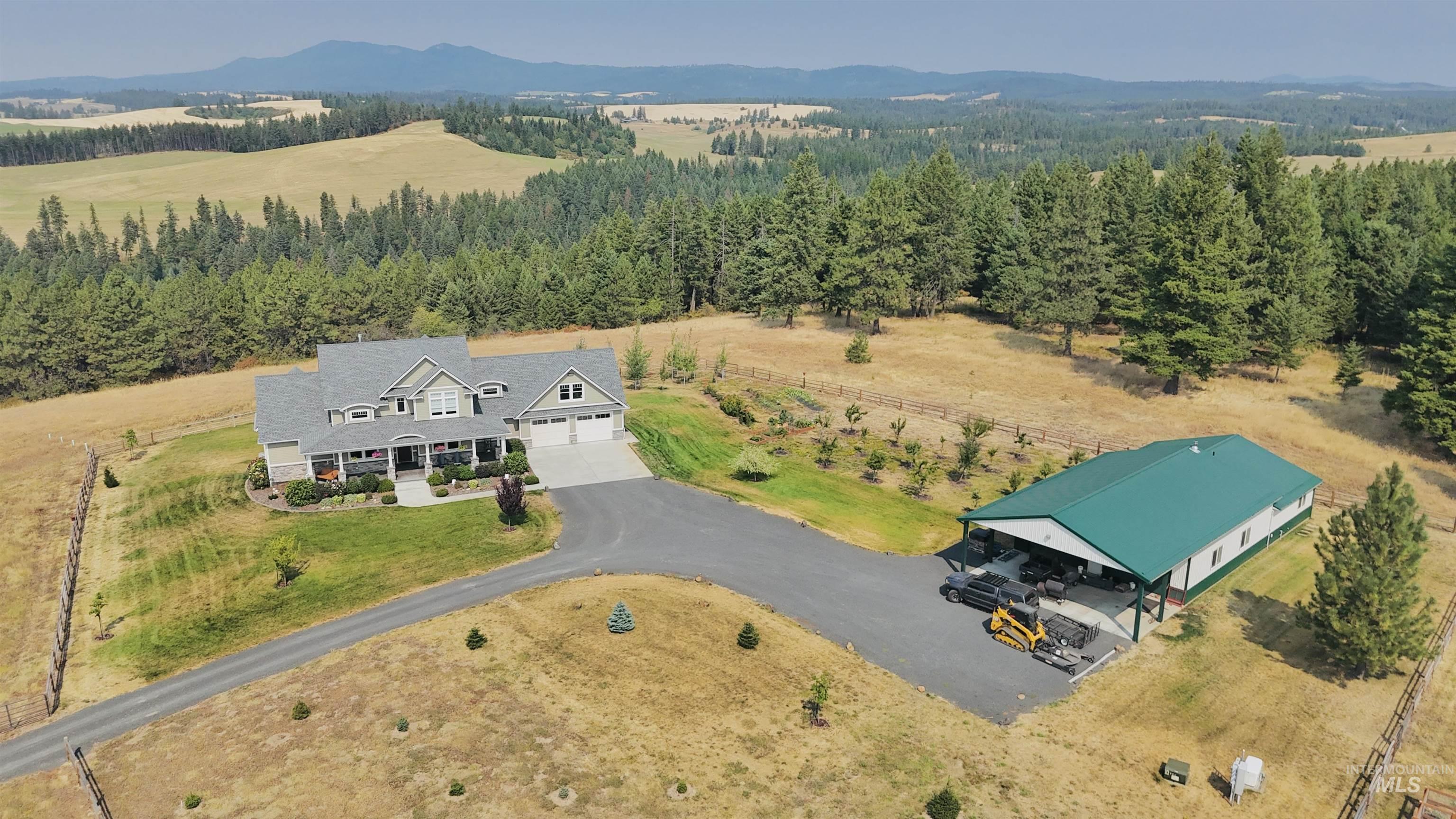 1726 Little Bear Ridge Rd Property Photo 10