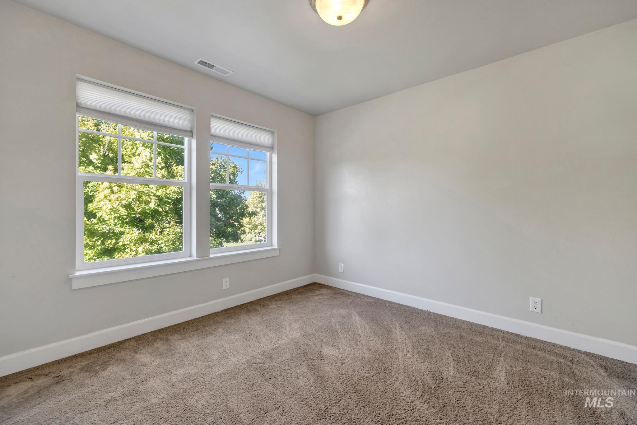 2574 Sunglow Circle Property Photo 35