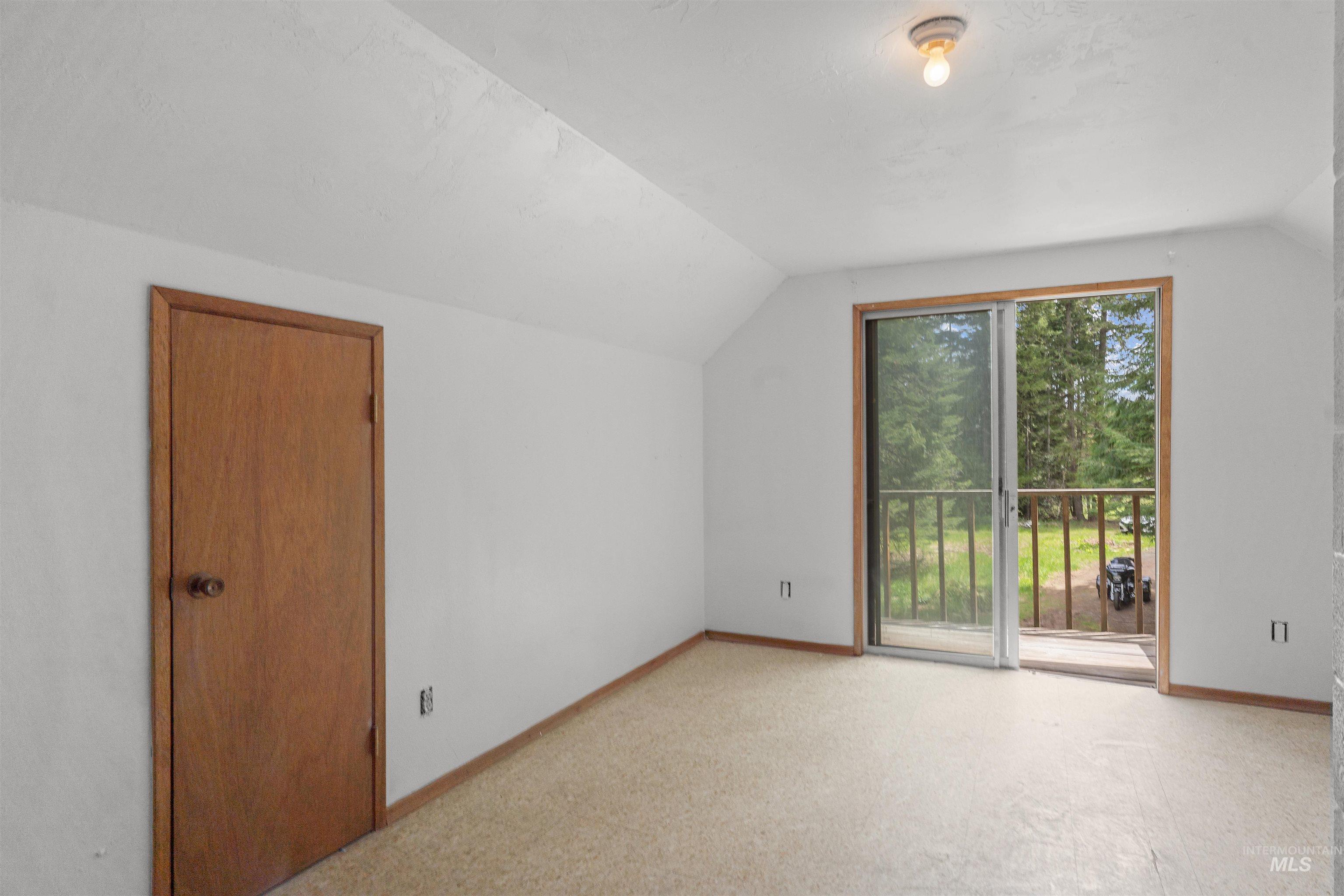 4715 Freeman Creek Rd Property Photo 23