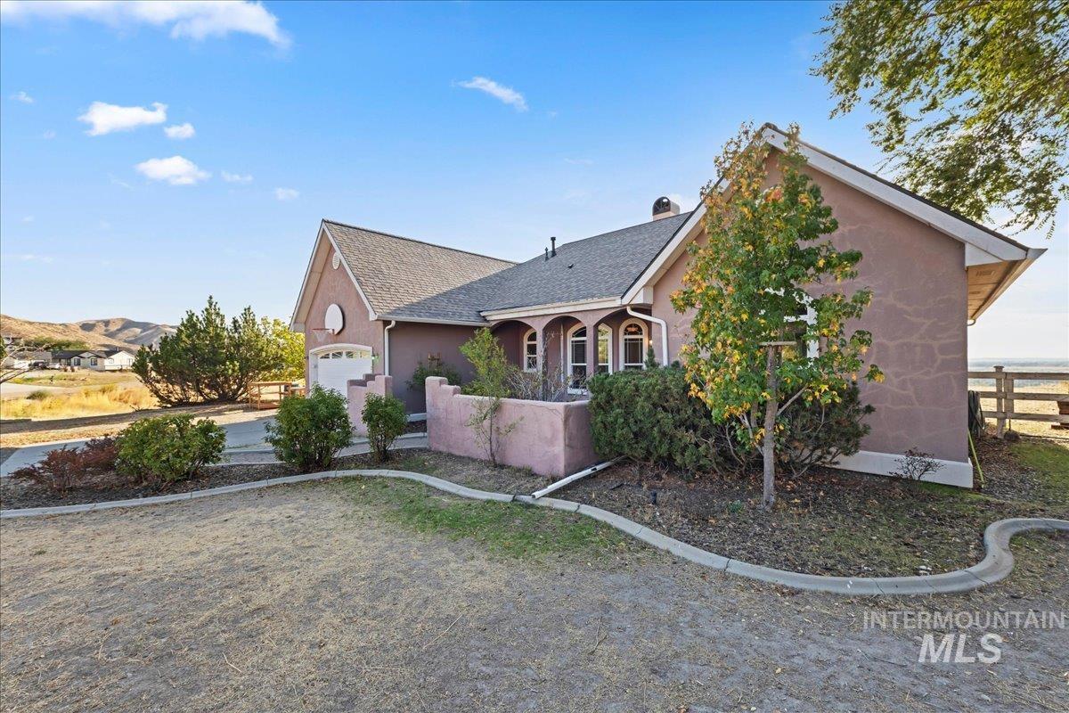 2133 Corral Road Property Photo 4