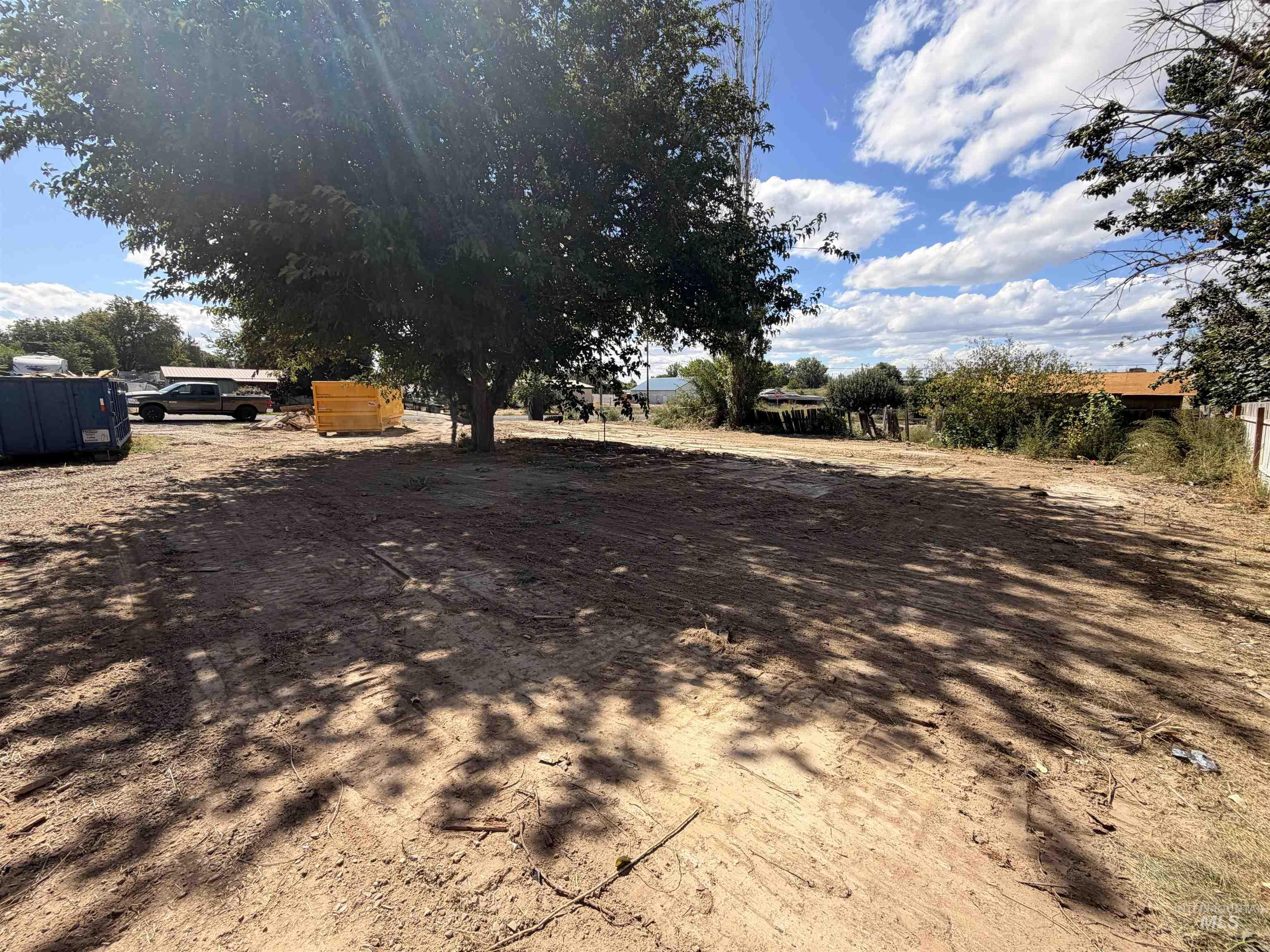 15920 Solar St Property Photo 2