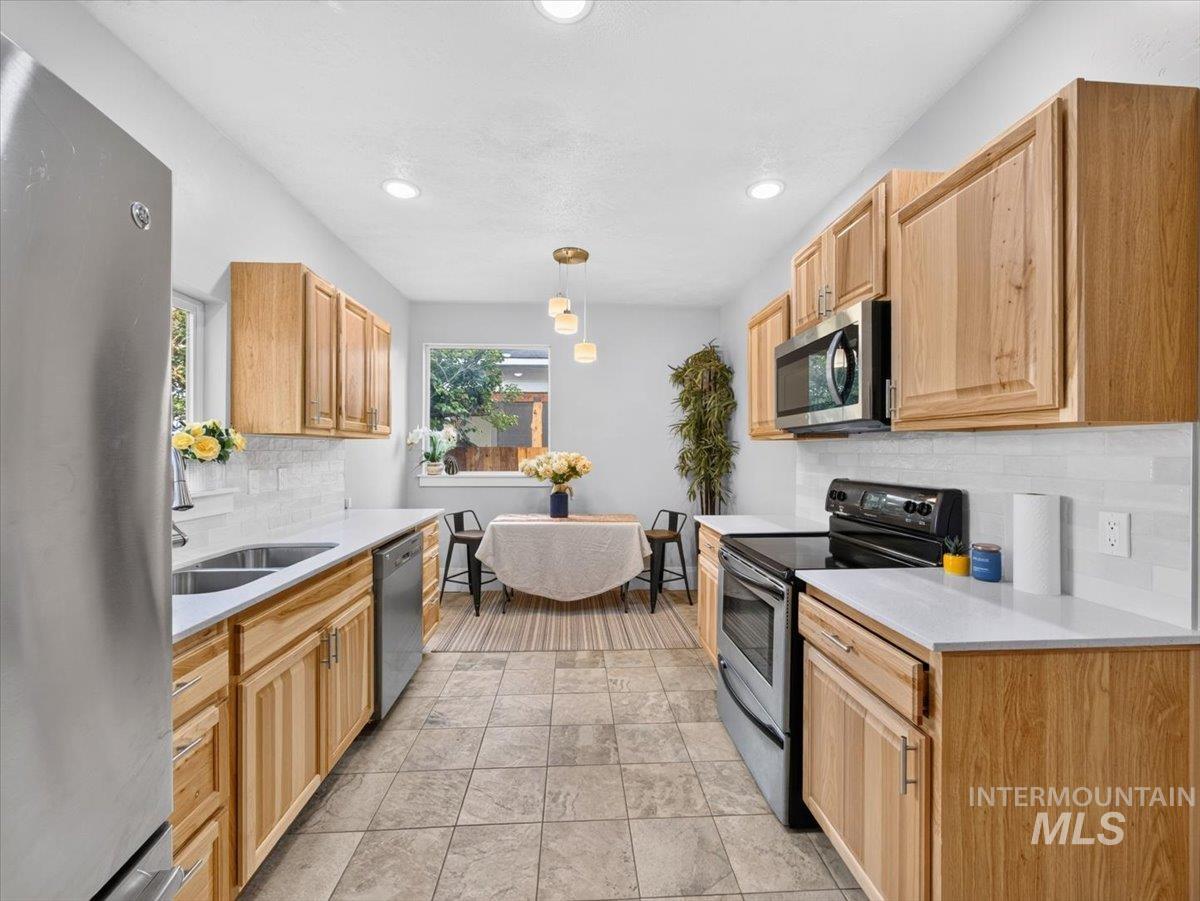 518 E Court Street Property Photo 16