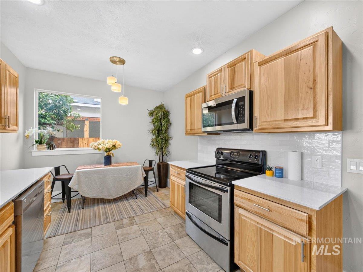 518 E Court Street Property Photo 17