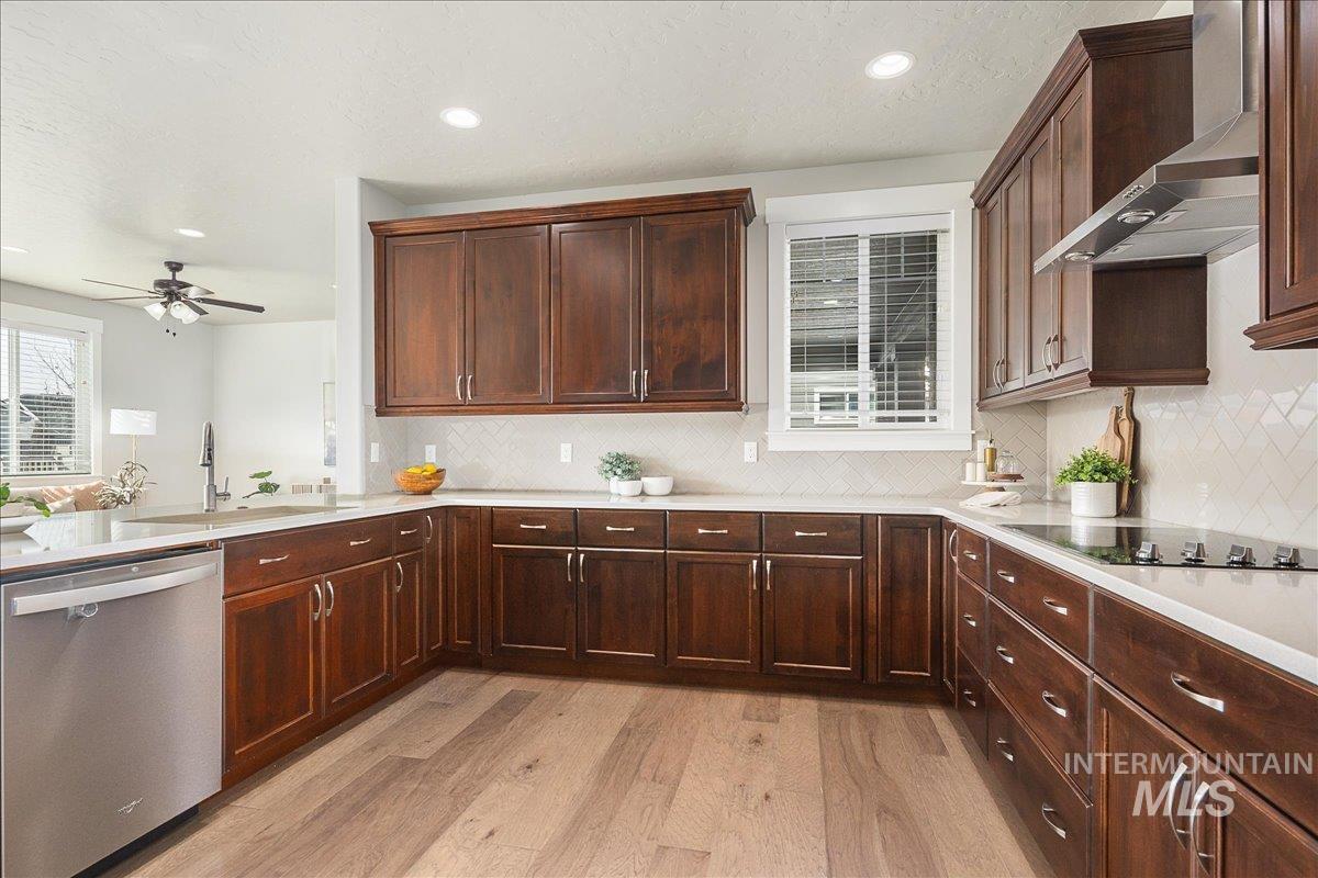 6177 E Canyon Crossing Dr Property Photo 18