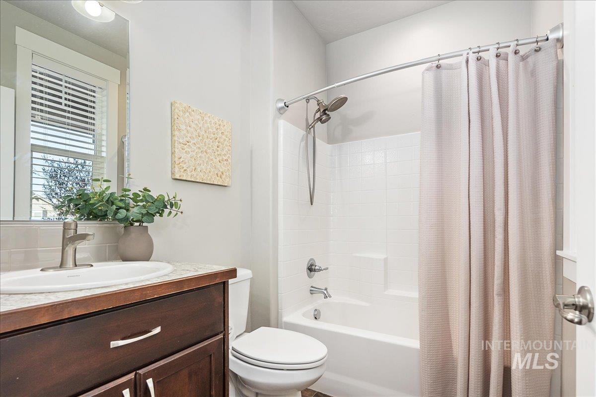 6177 E Canyon Crossing Dr Property Photo 38