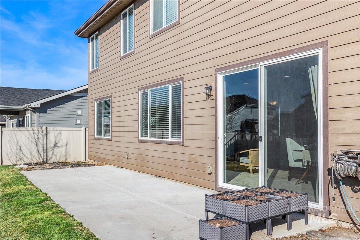 6177 E Canyon Crossing Dr Property Photo 46