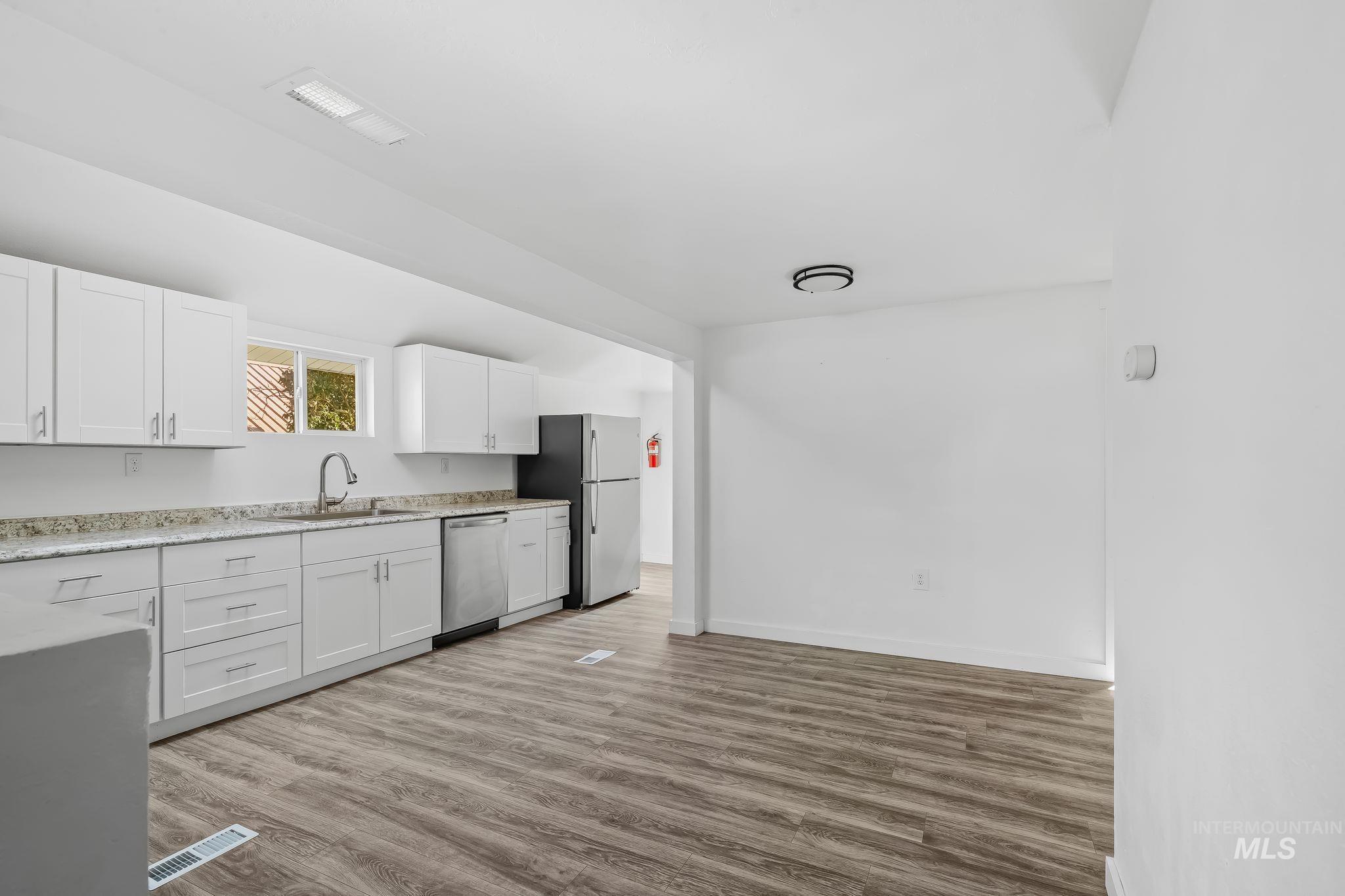 1013 Mccarroll St Property Photo 11