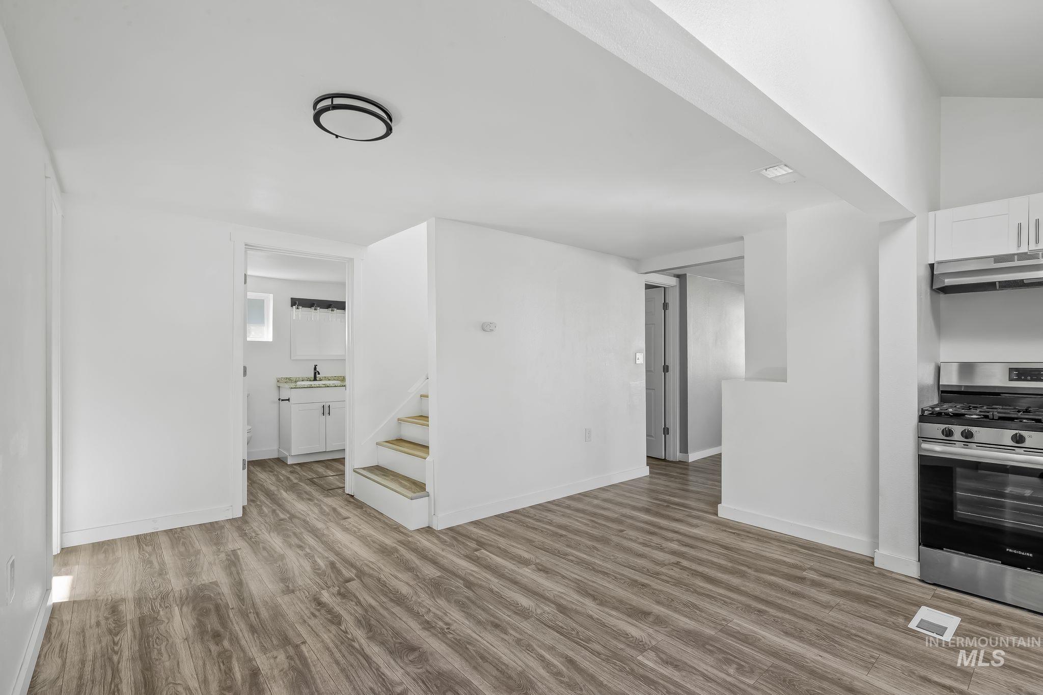 1013 Mccarroll St Property Photo 16