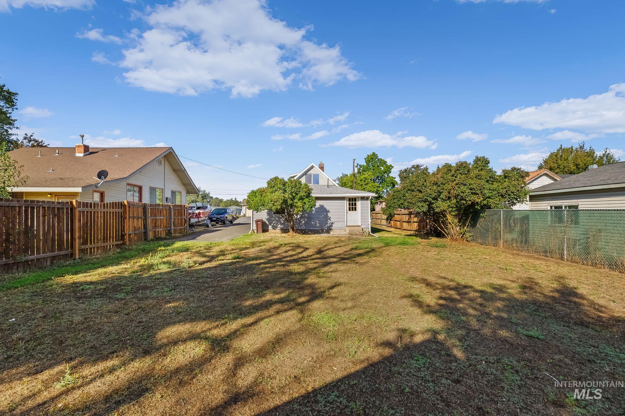 1013 Mccarroll St Property Photo 27