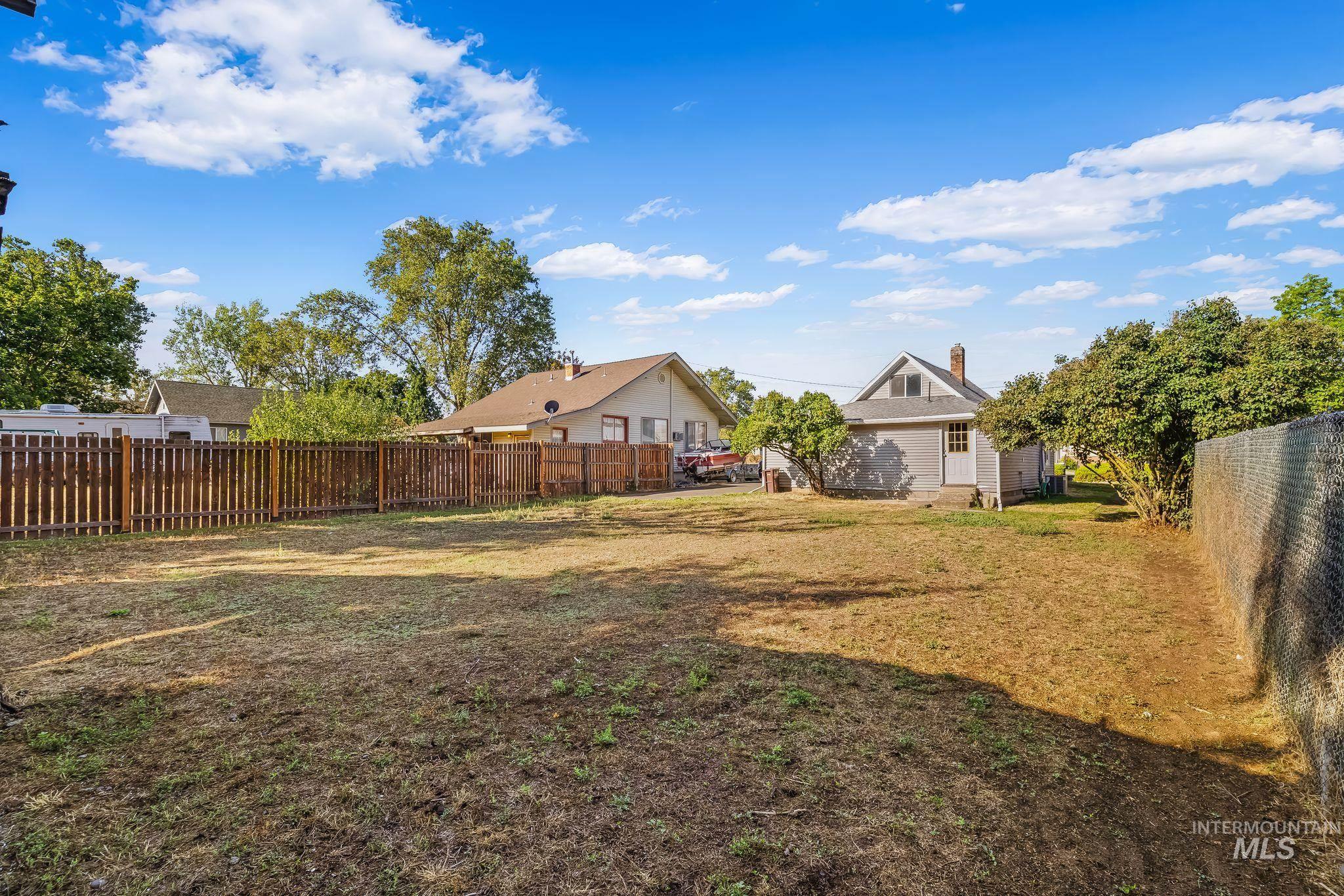 1013 Mccarroll St Property Photo 28