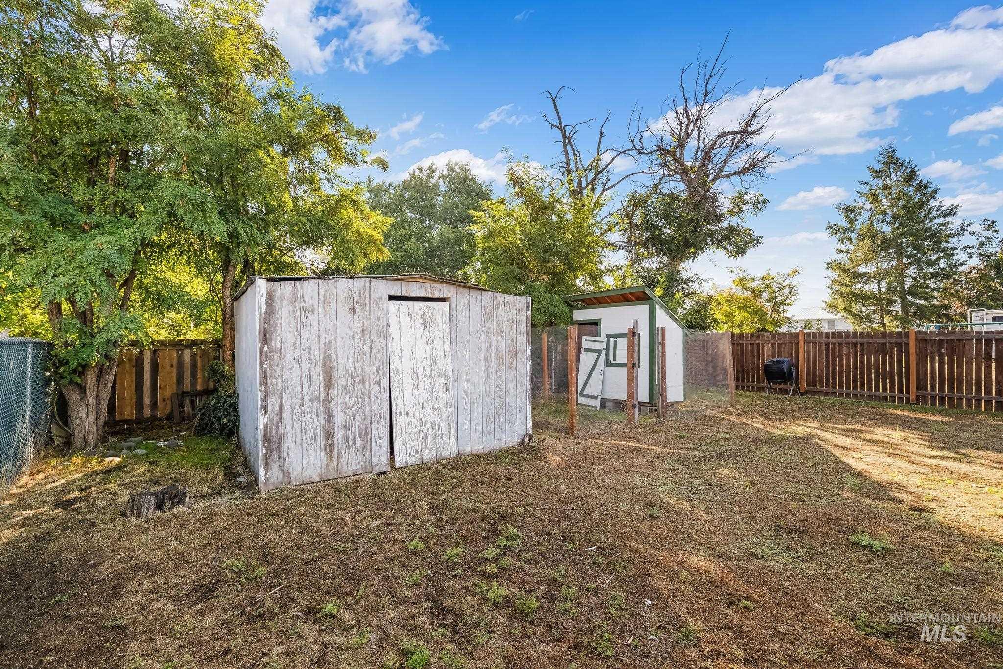 1013 Mccarroll St Property Photo 29