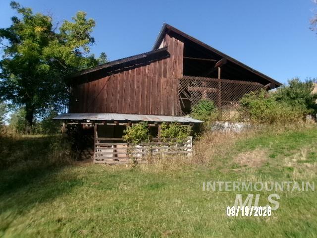 31997 Second Fork Road Property Photo 5