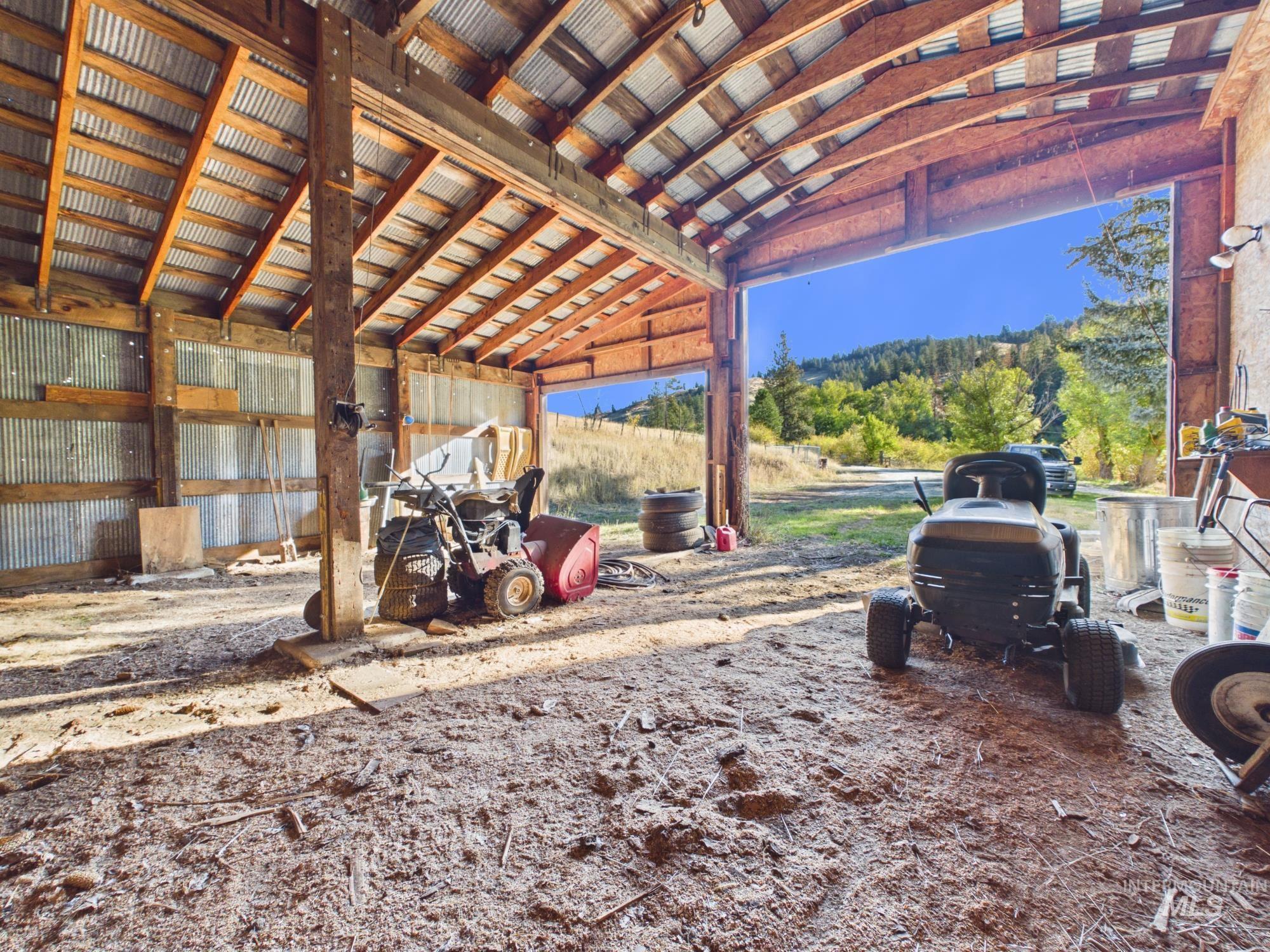 31997 Second Fork Road Property Photo 37