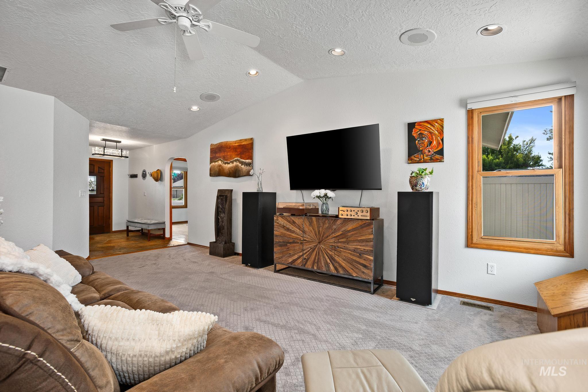 3725 N Sea Cove Way Property Photo 7