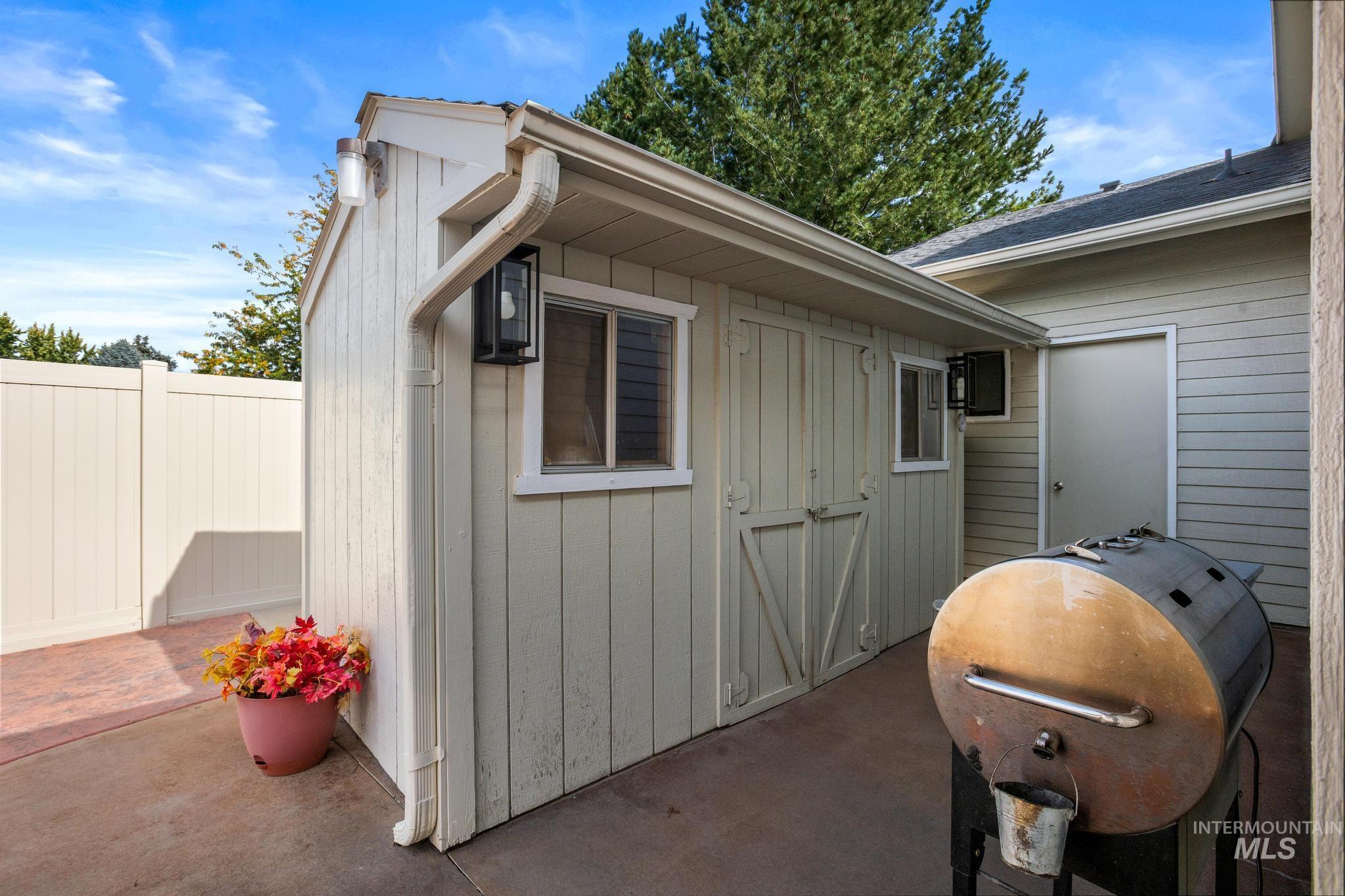 3725 N Sea Cove Way Property Photo 28