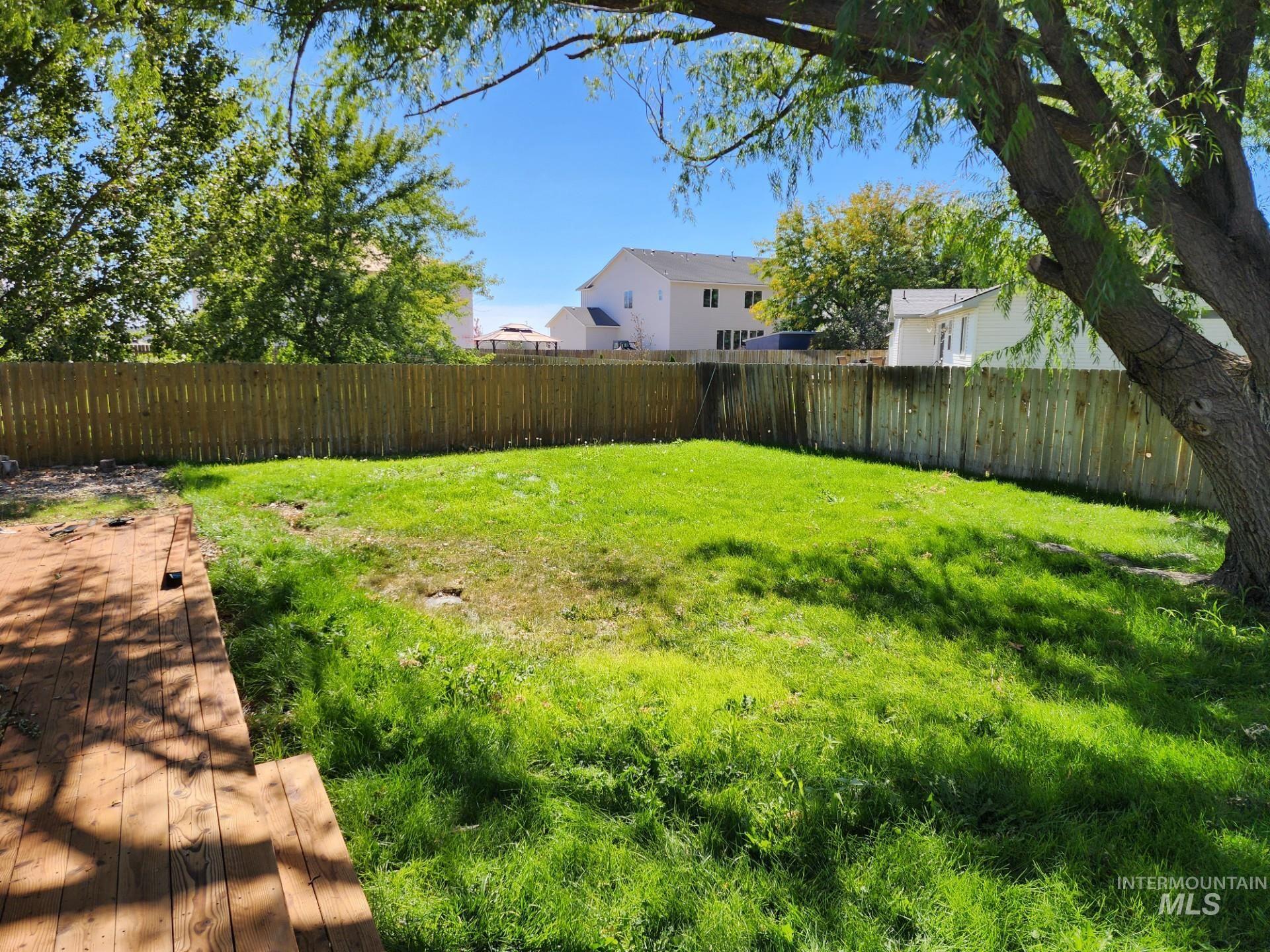 1445 Kyle Street Property Photo 6