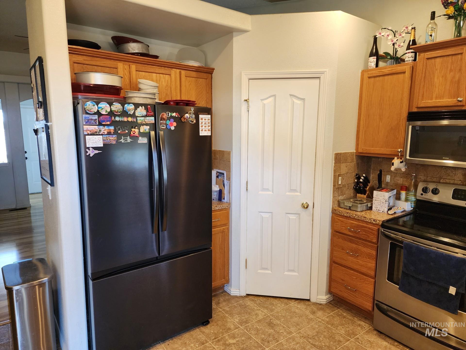 1445 Kyle Street Property Photo 14