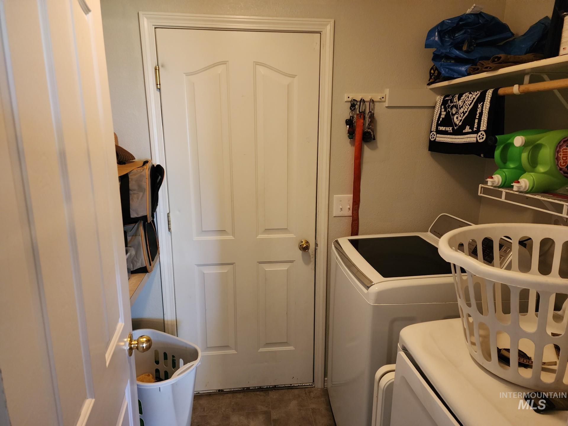 1445 Kyle Street Property Photo 19