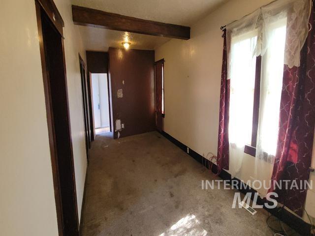 704 E Grove Ave Property Photo 8