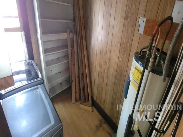 704 E Grove Ave Property Photo 11
