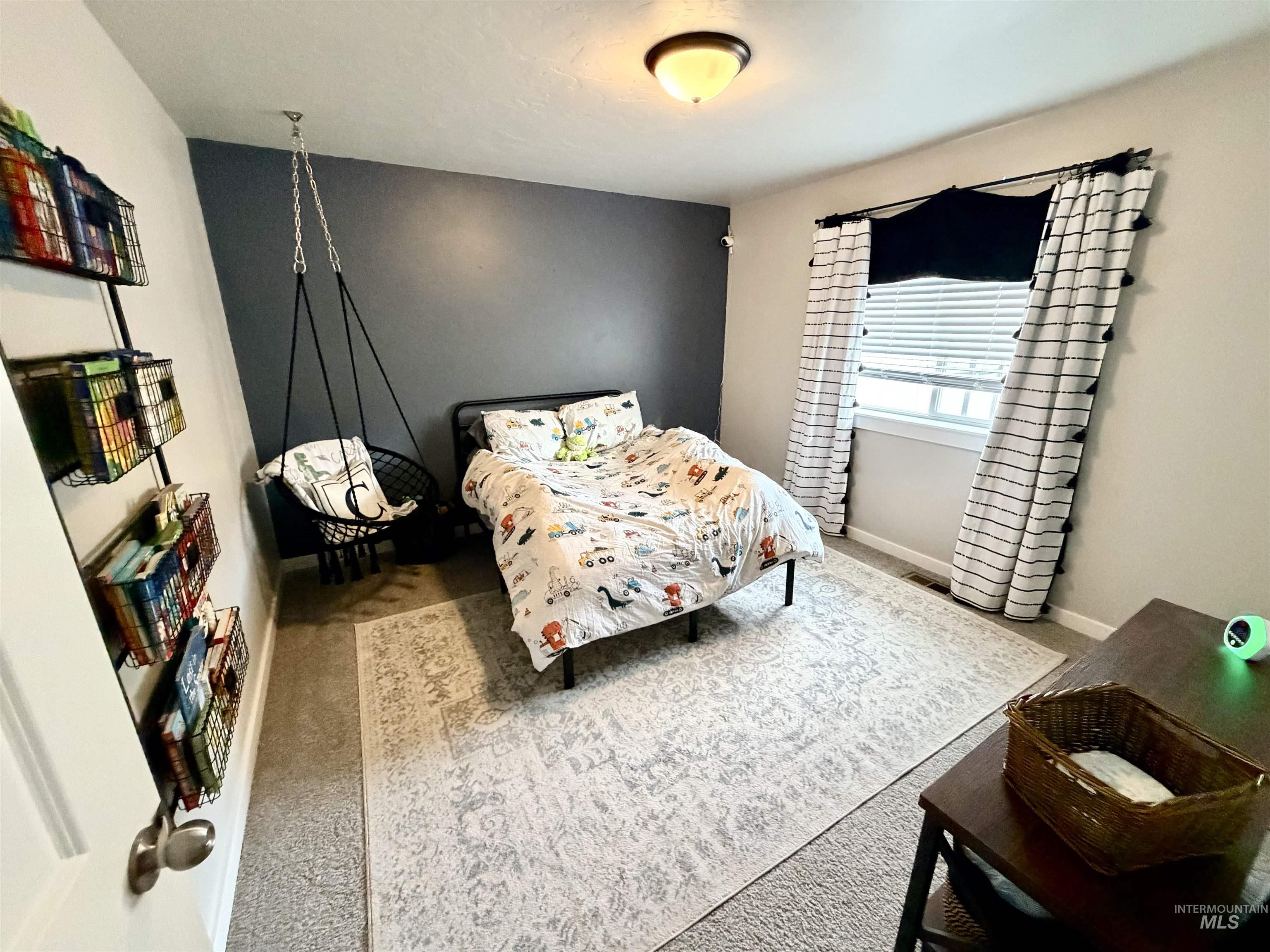 374 Beal Cir Property Photo 15