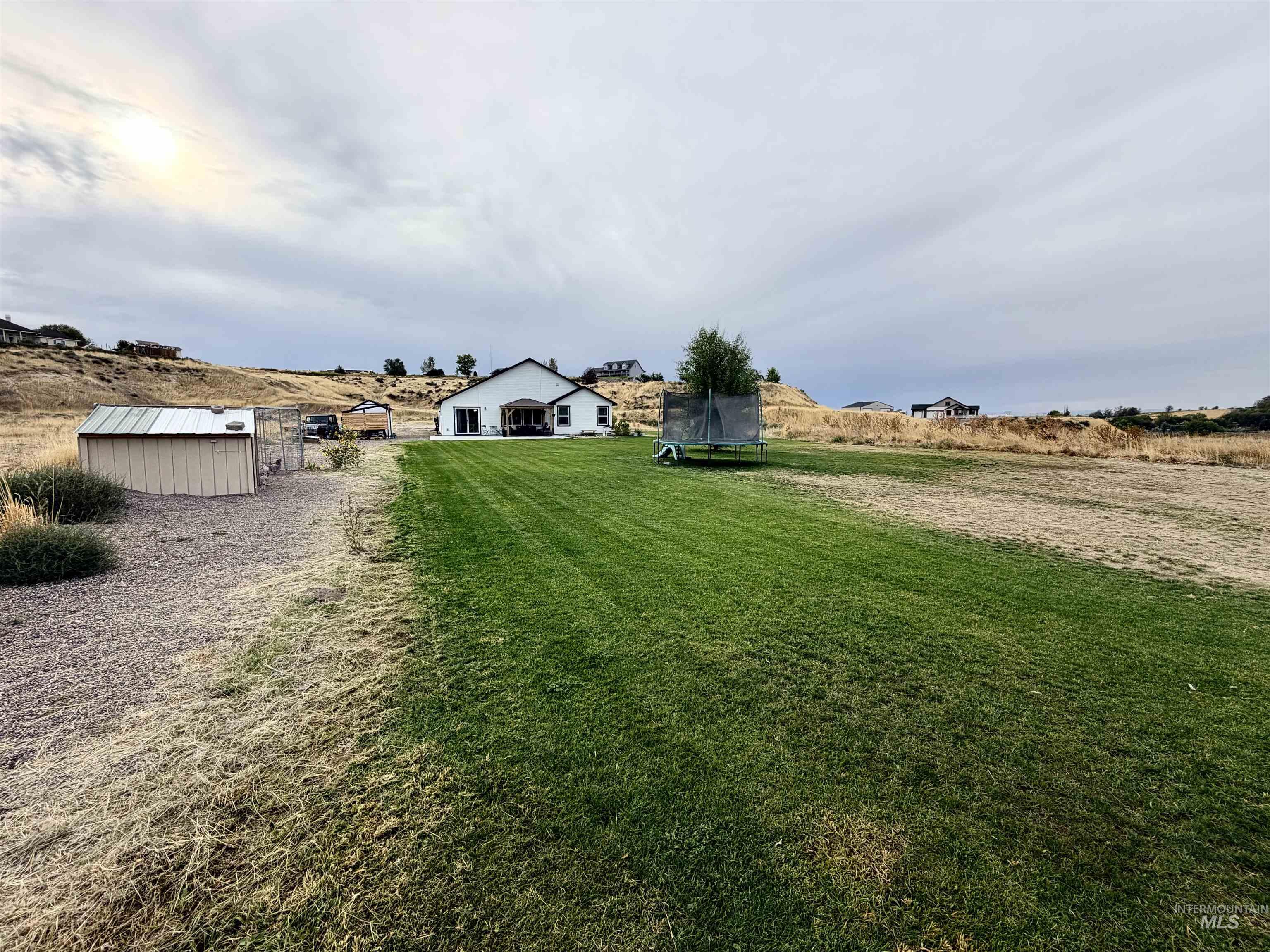 374 Beal Cir Property Photo 19