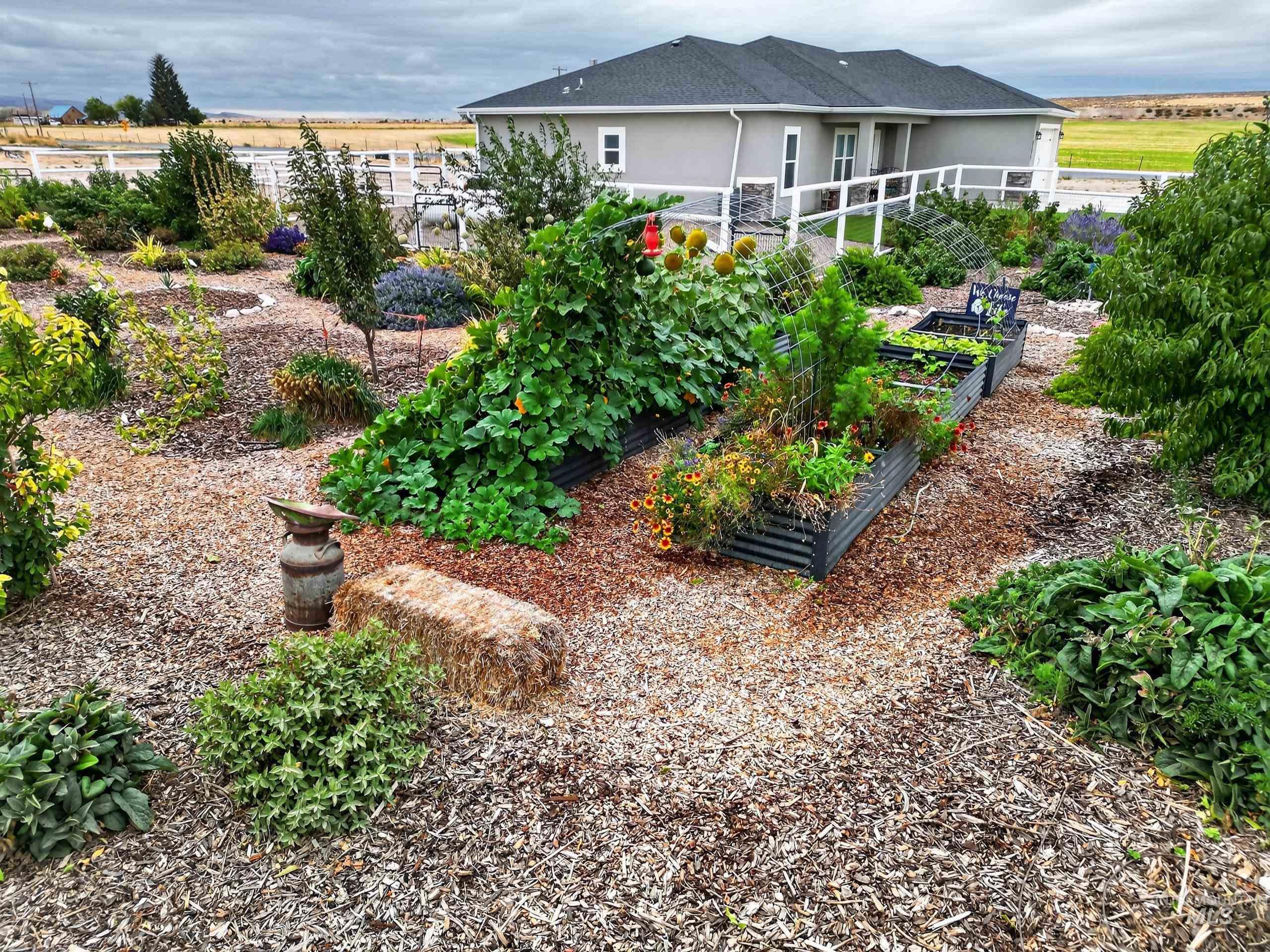 3377 E 3119 N Property Photo 9