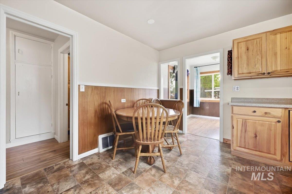 2909 Port Street Property Photo 13