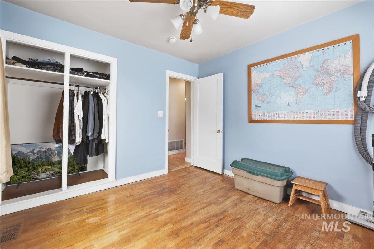 2909 Port Street Property Photo 17