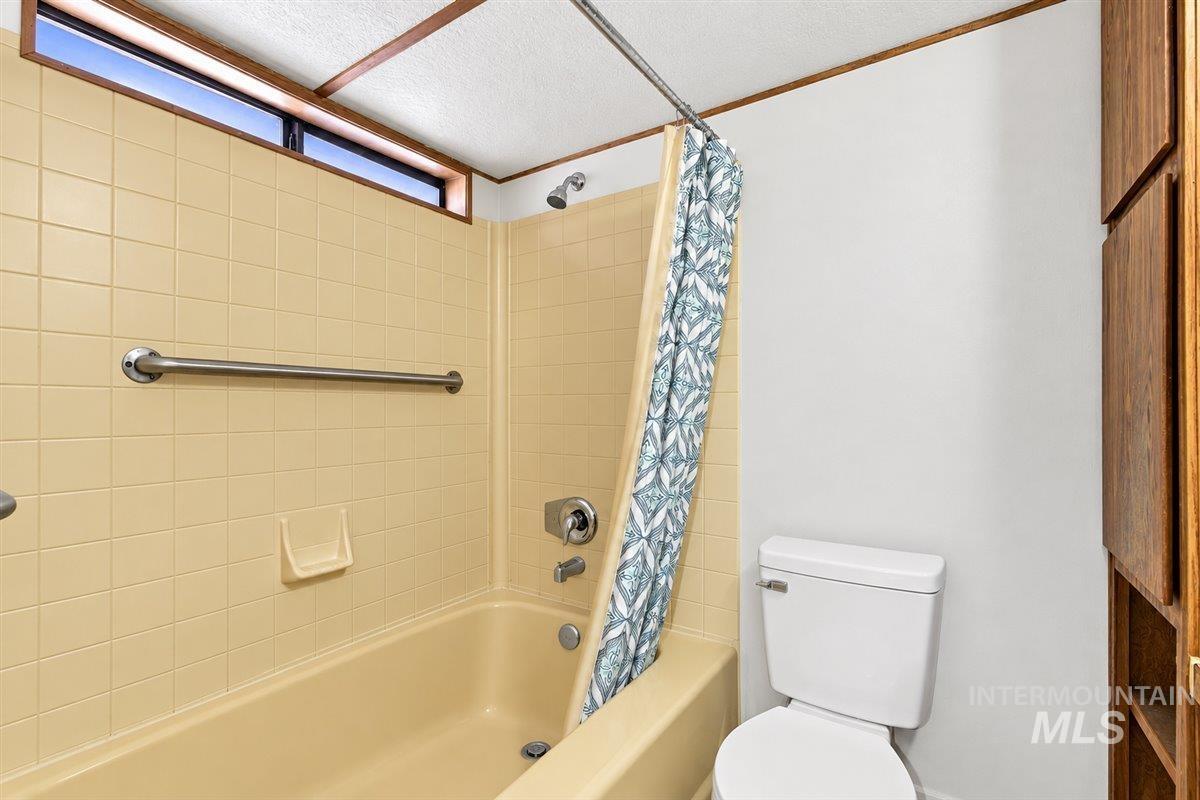 3399 N Dalton Ln Property Photo 14