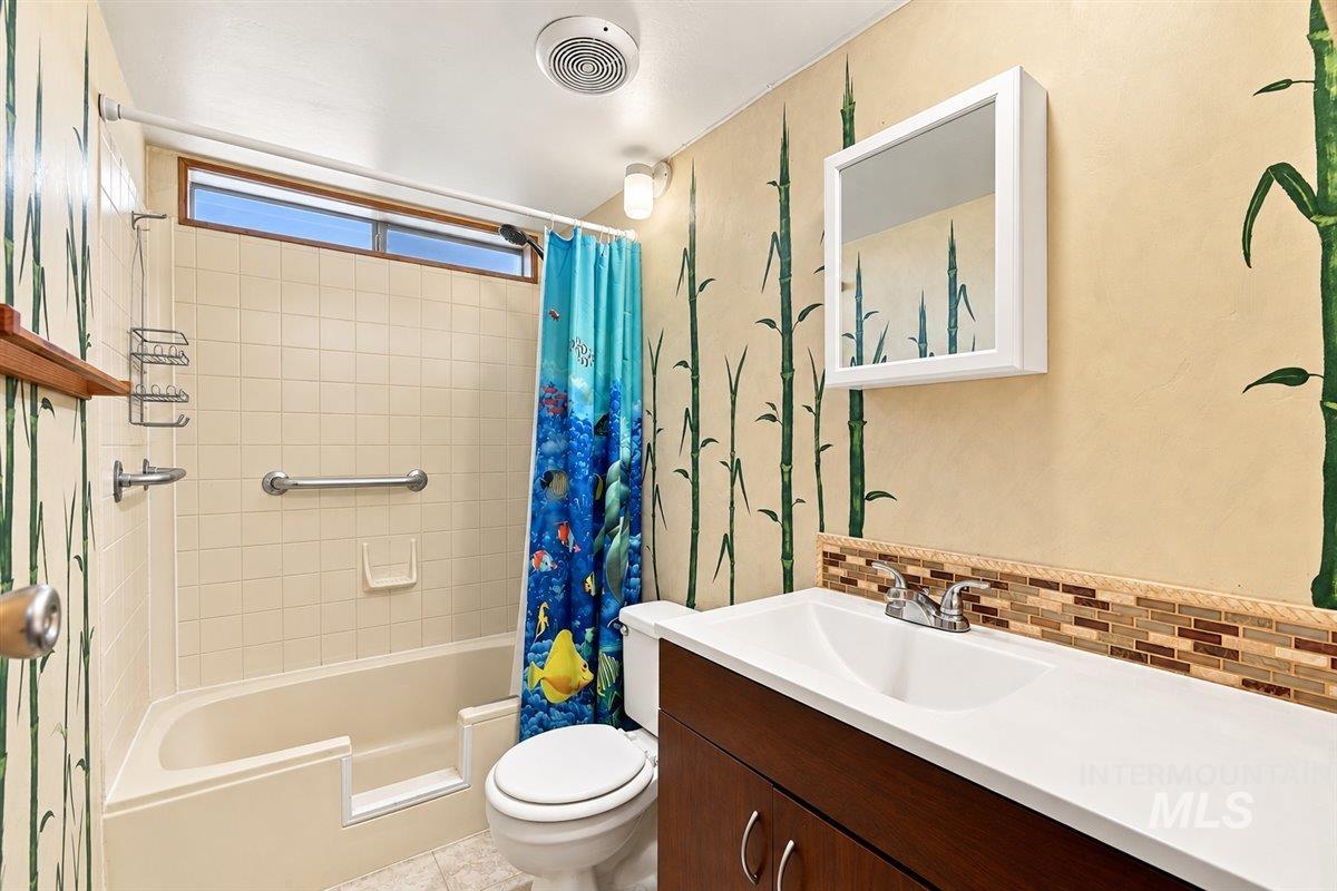 3399 N Dalton Ln Property Photo 16