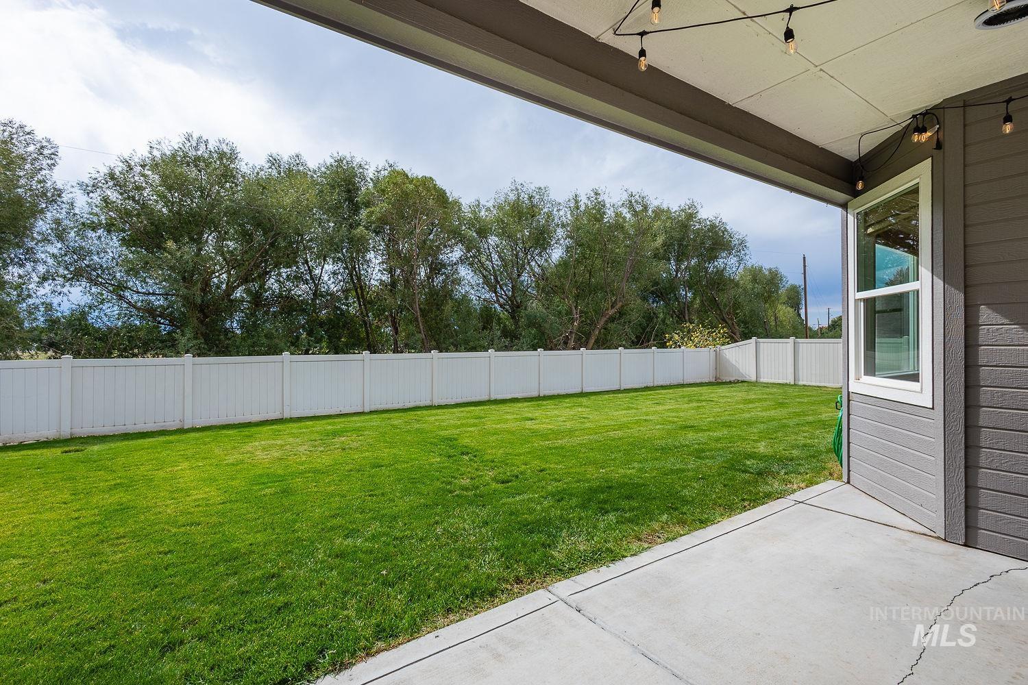 1030 N Powder River Dr Property Photo 11