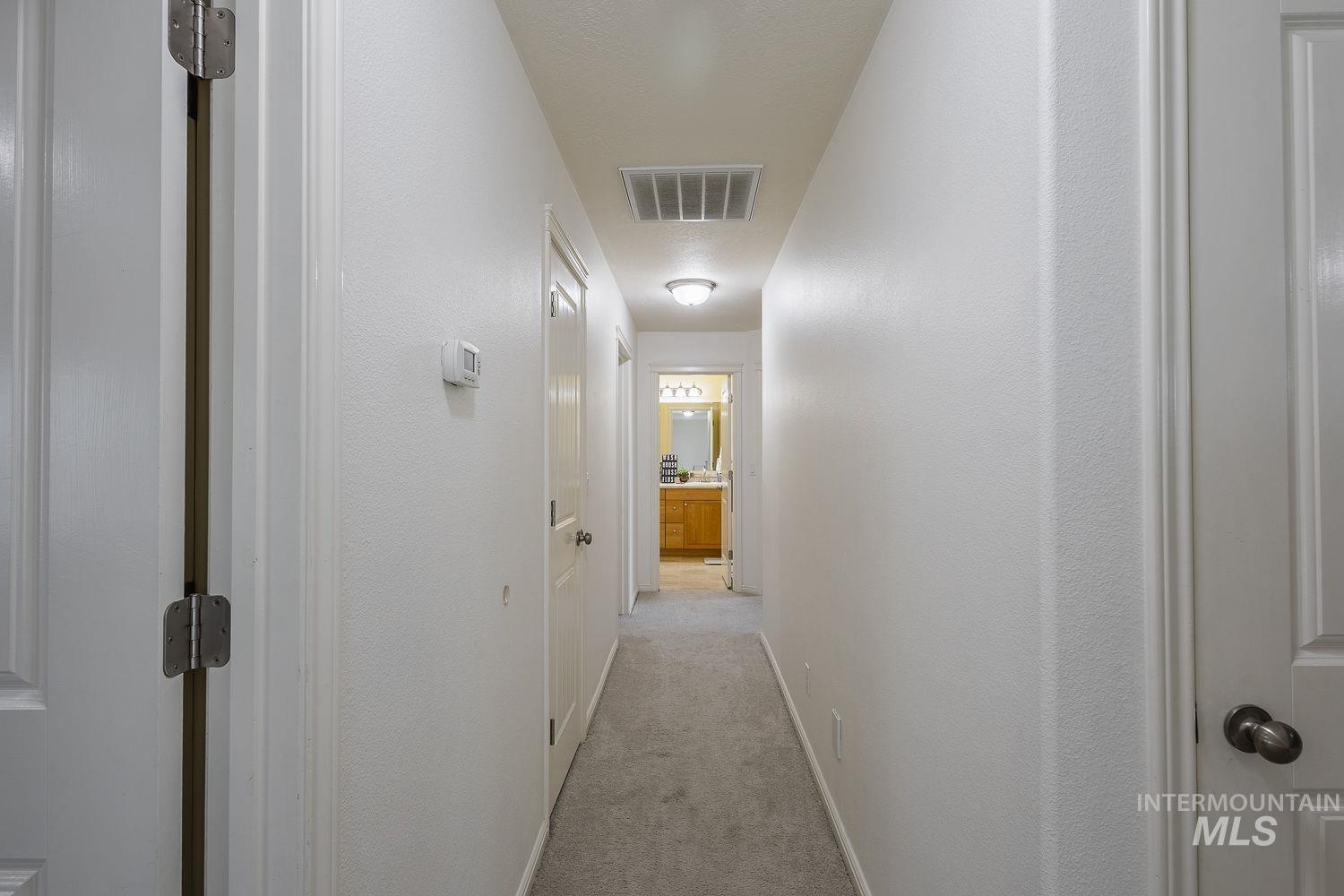 1030 N Powder River Dr Property Photo 33