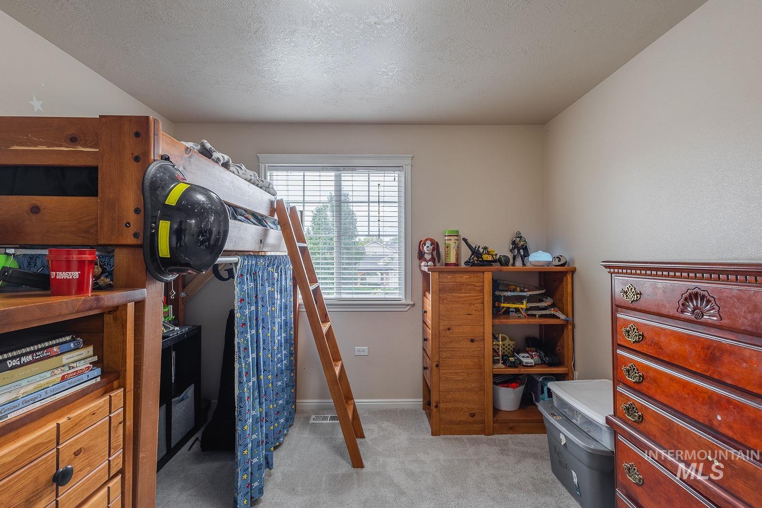 1030 N Powder River Dr Property Photo 34