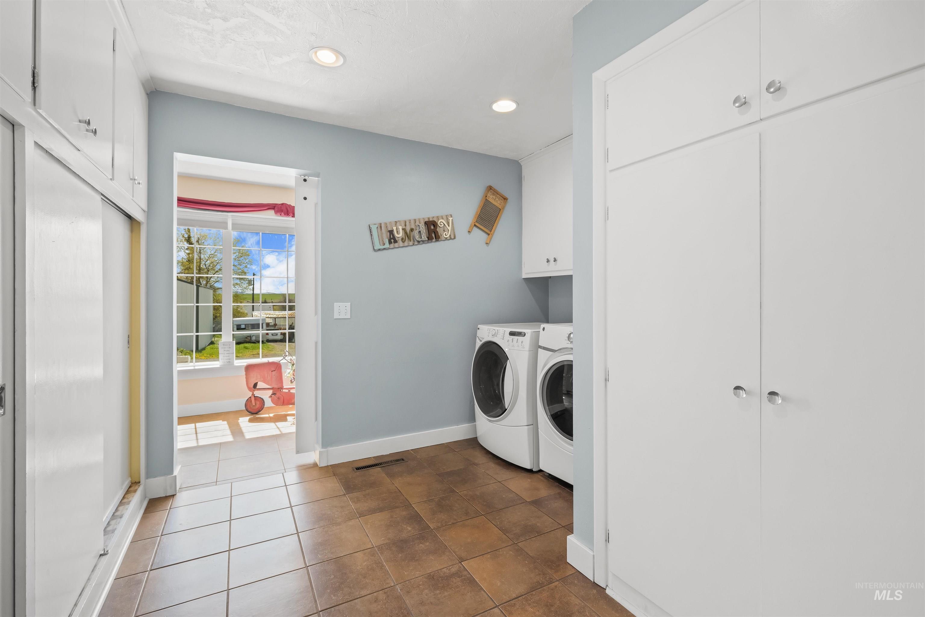 404 Halliday St Property Photo 22