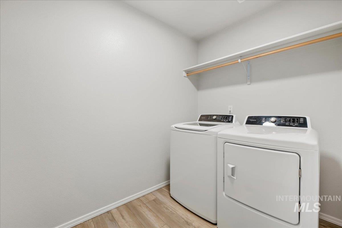 862 W Woodpine St Property Photo 21