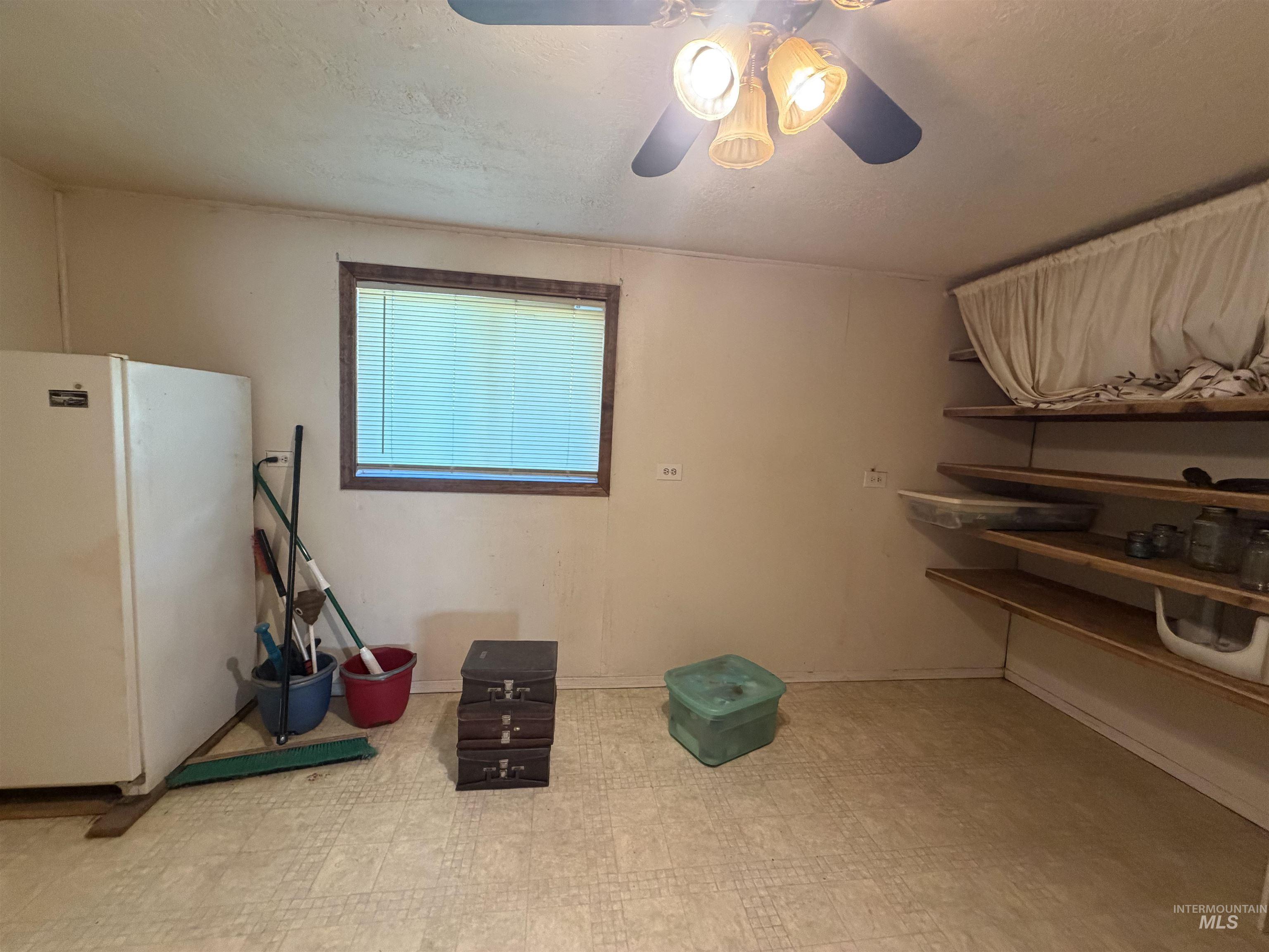 1317 Ash Street Property Photo 5