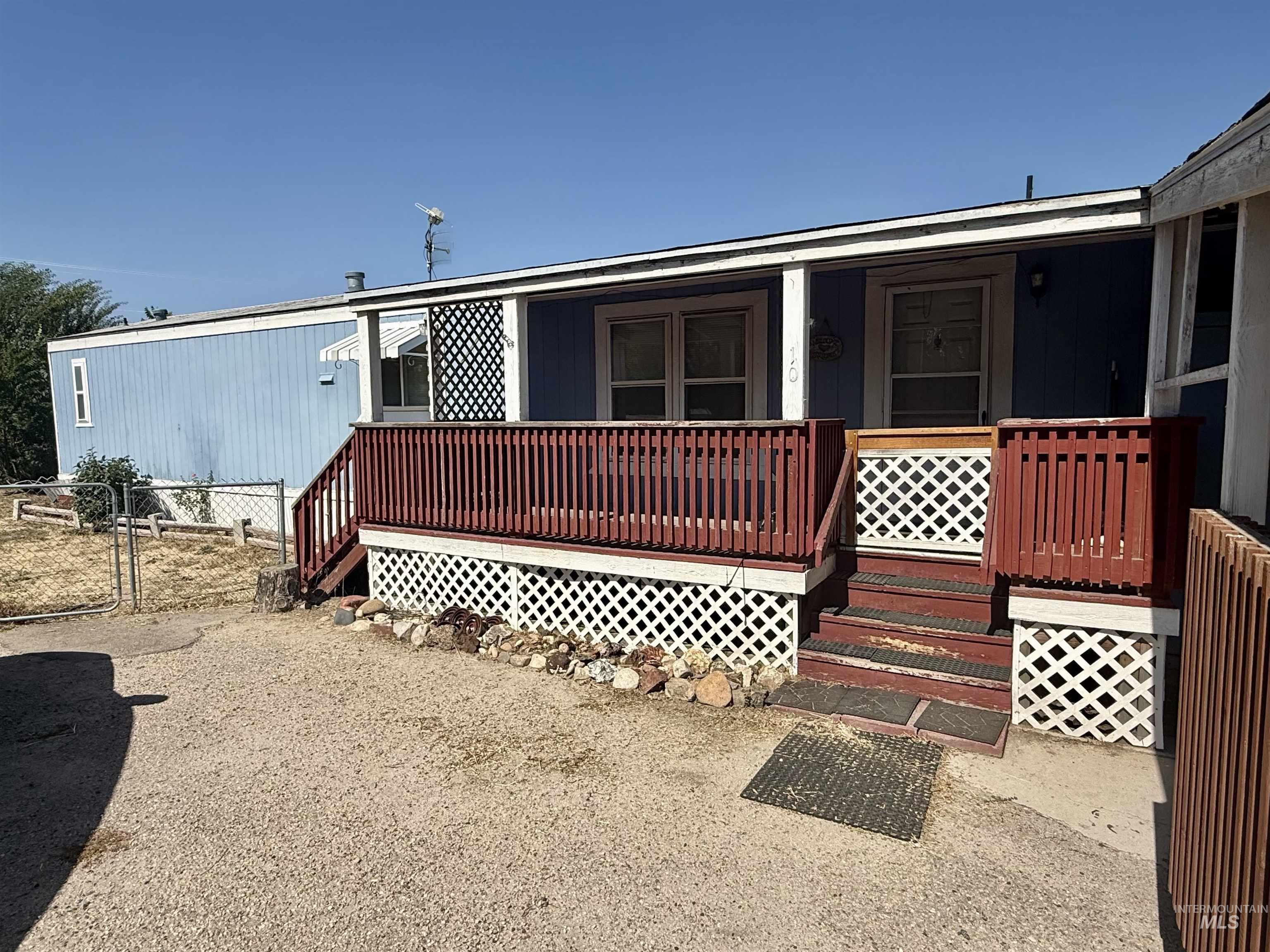 1410 N Midland Blvd Property Photo 1
