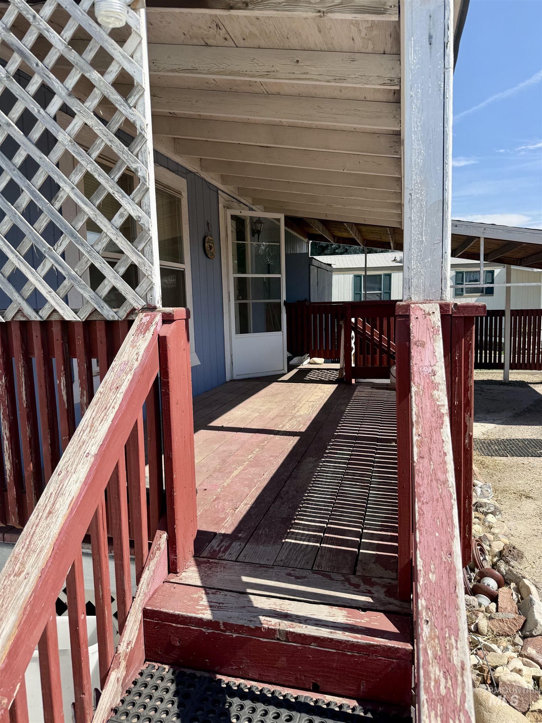 1410 N Midland Blvd Property Photo 3