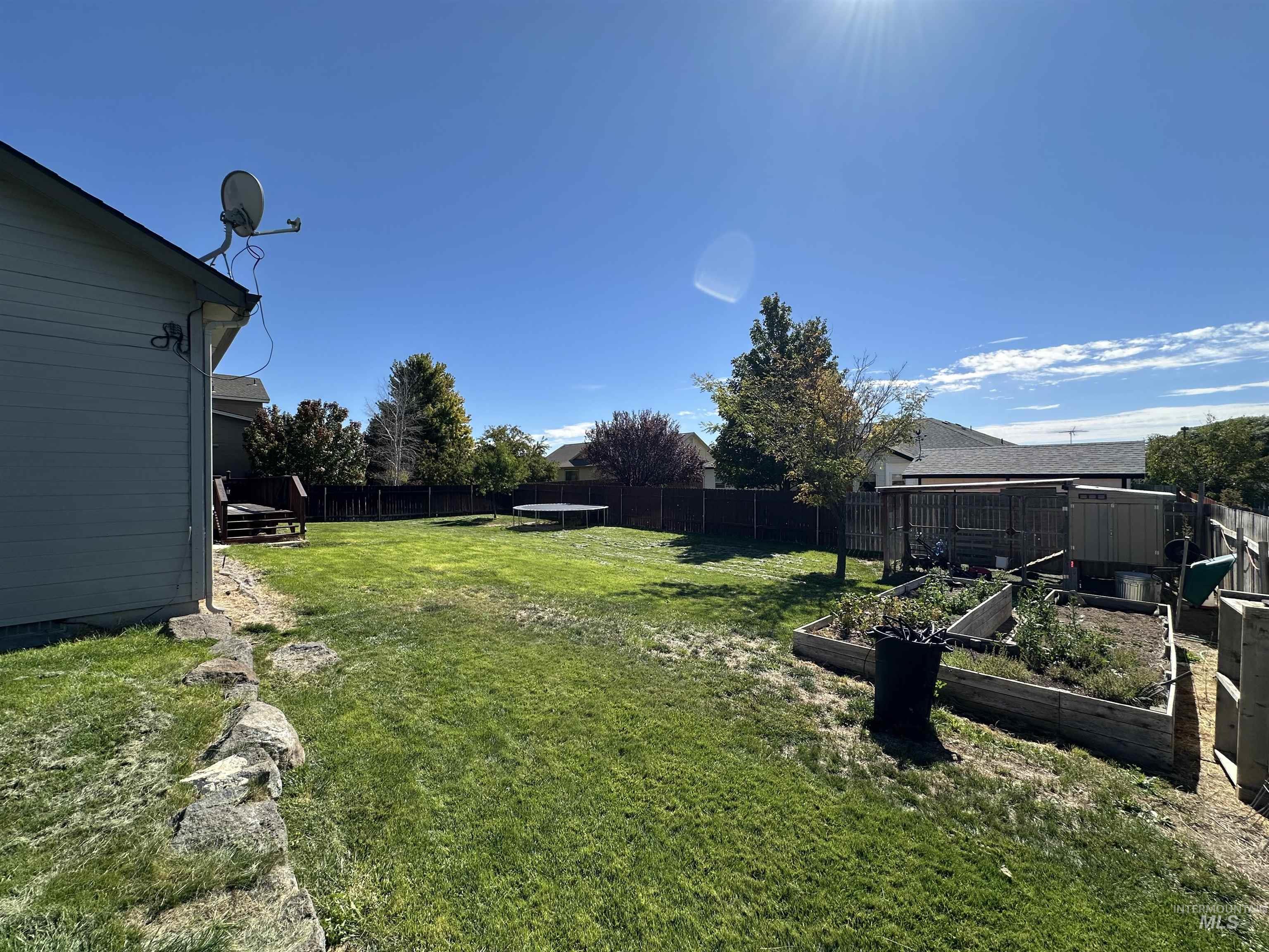 1581 Ne Bedrock St Property Photo 16