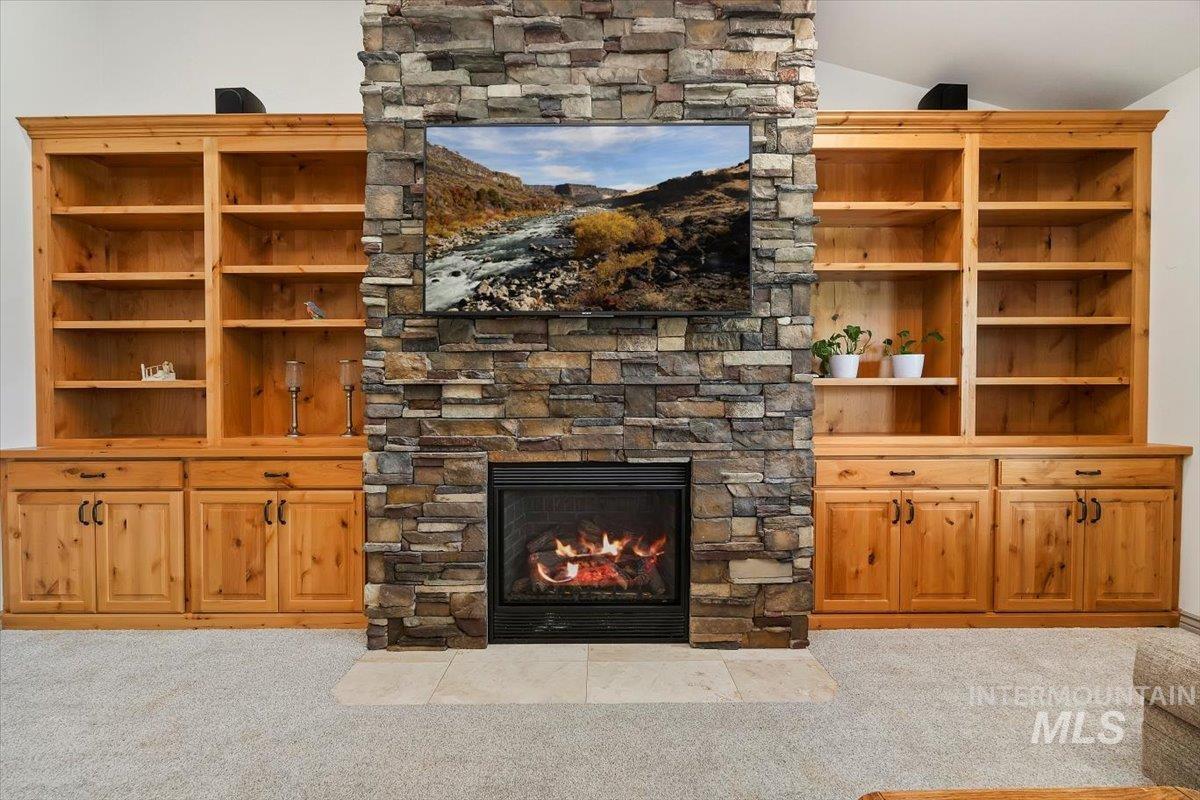 2433 Blick Property Photo 5
