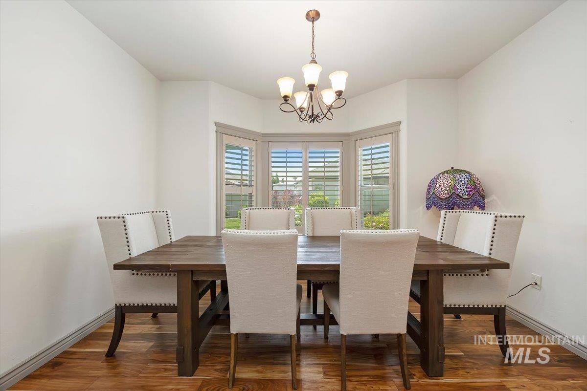 2433 Blick Property Photo 8