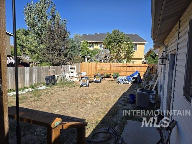 667 E Grouse Ct Property Photo 4