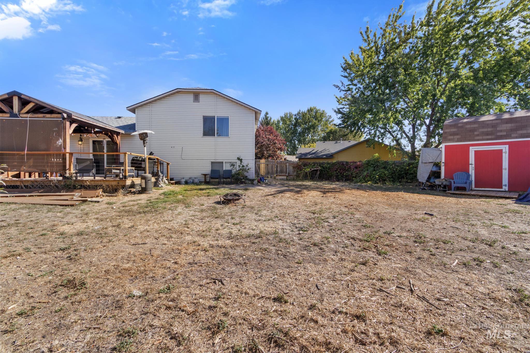 667 E Grouse Ct Property Photo 36