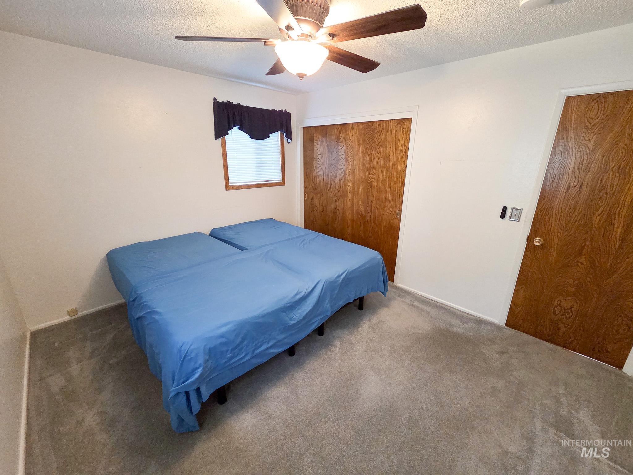 624 Airway Ave Property Photo 21