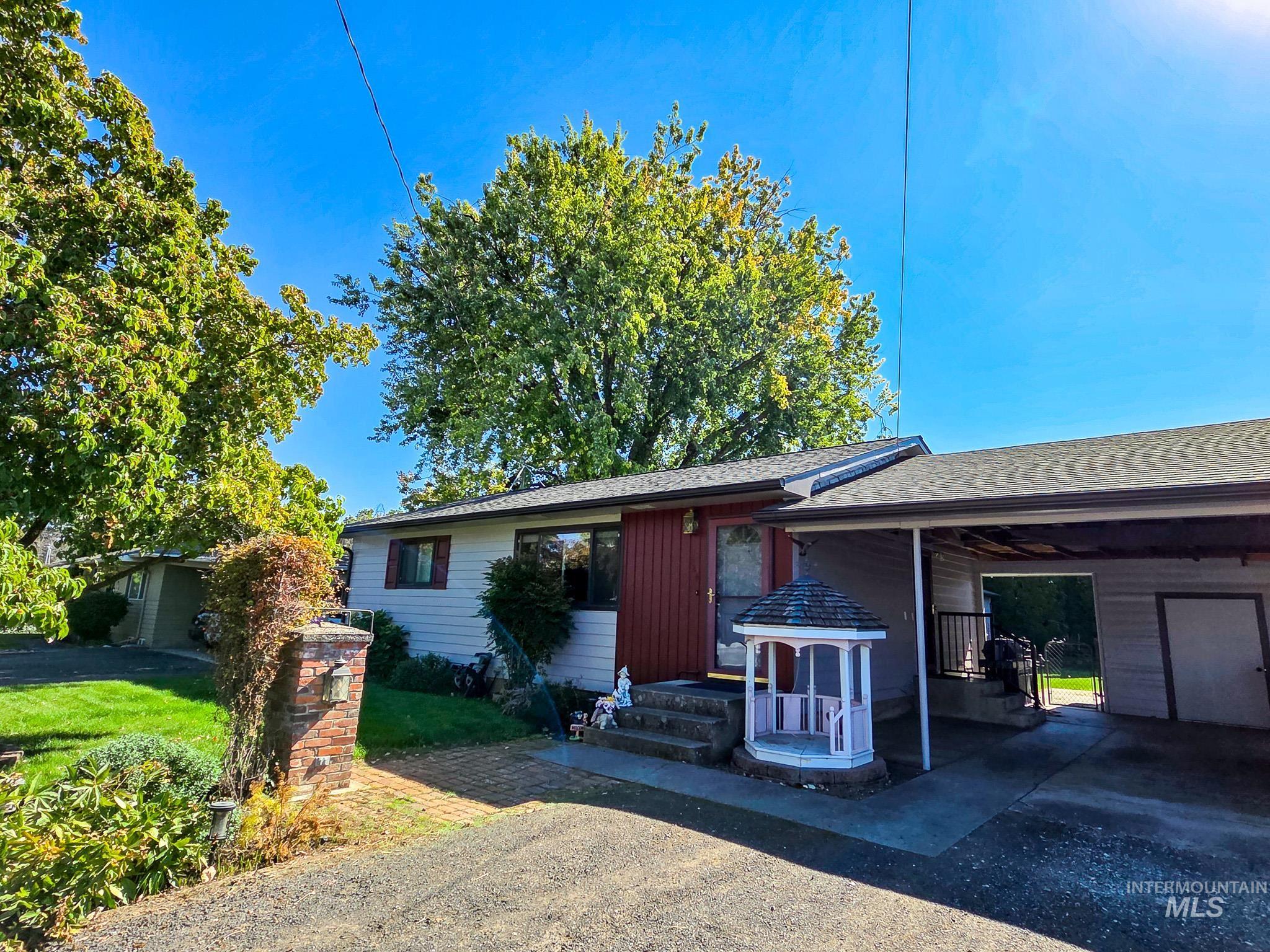 624 Airway Ave Property Photo 40