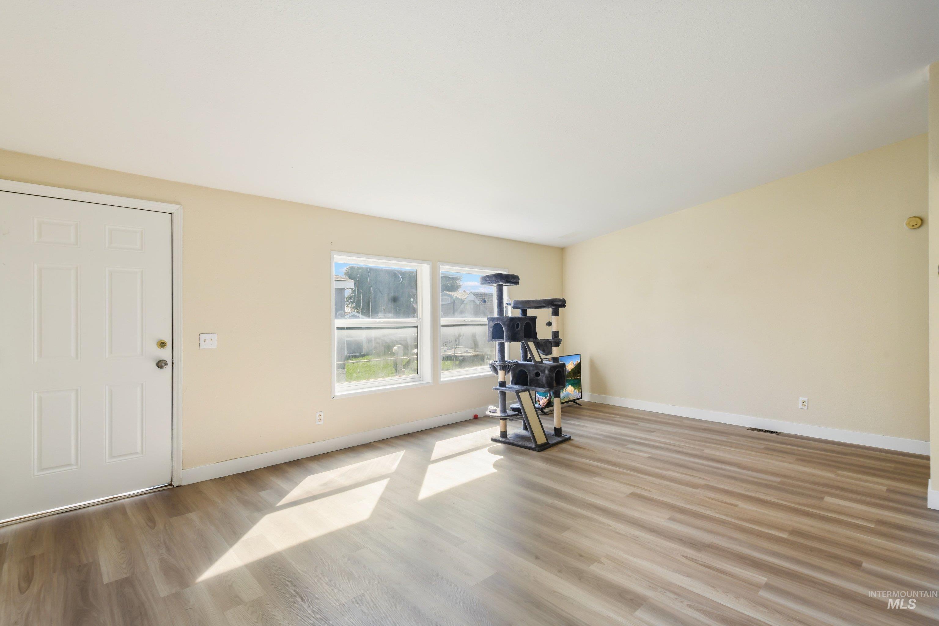 509 River Valley St. Property Photo 5