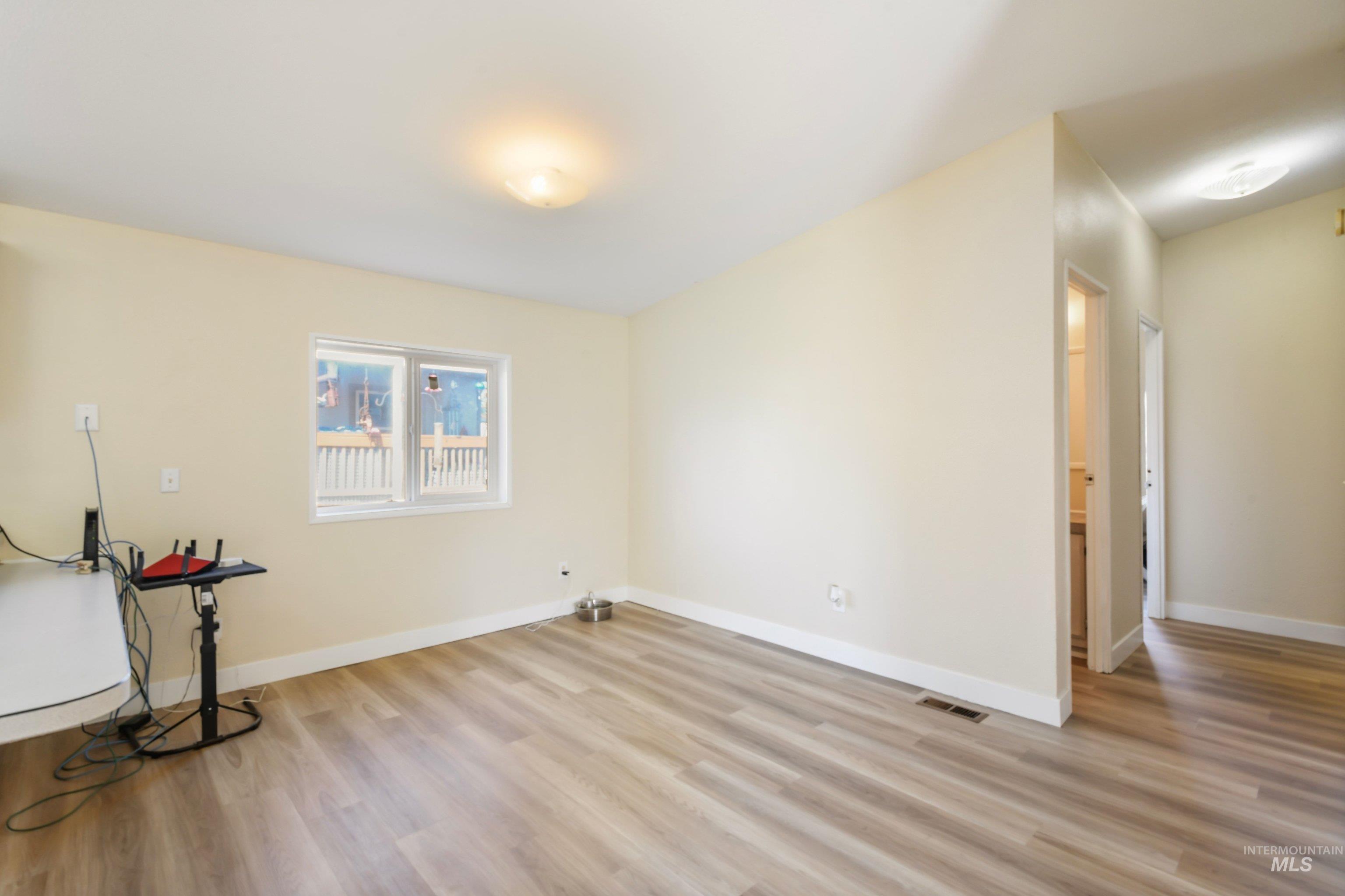 509 River Valley St. Property Photo 7