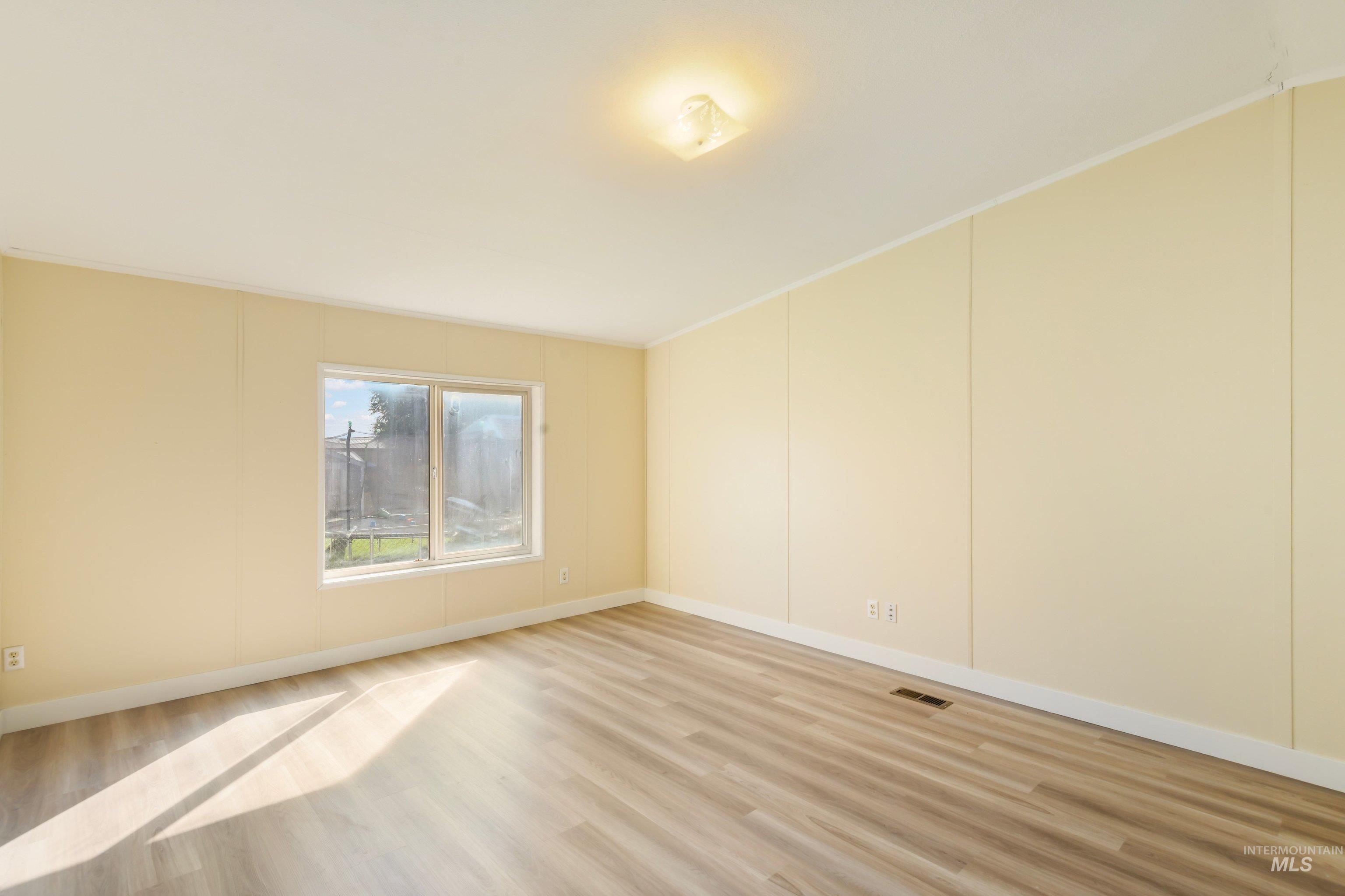 509 River Valley St. Property Photo 17